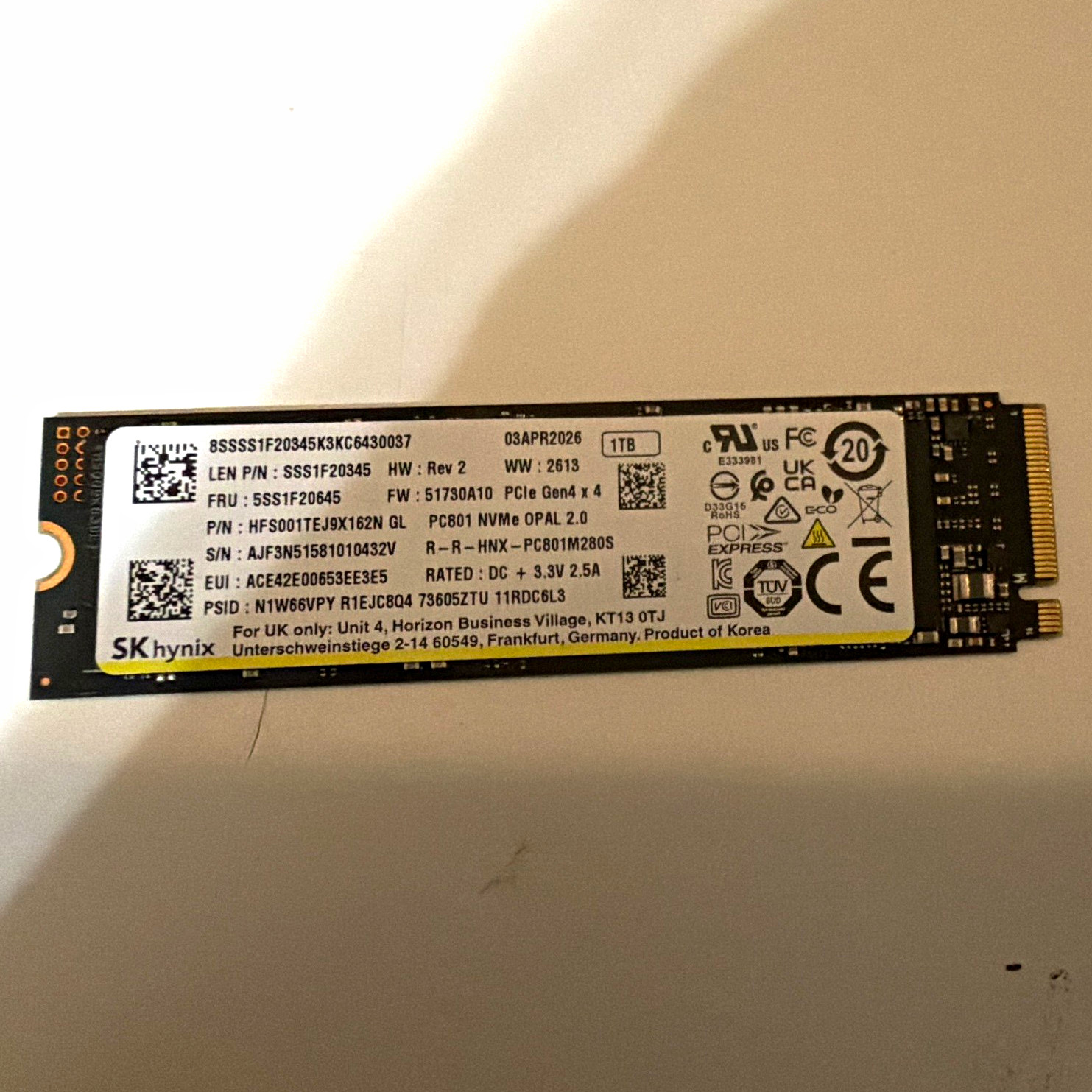 SK hynix PC801 1TB M.2 NVMe PCIe Gen4 x4 Internal SSD HFS512GDE9X081N