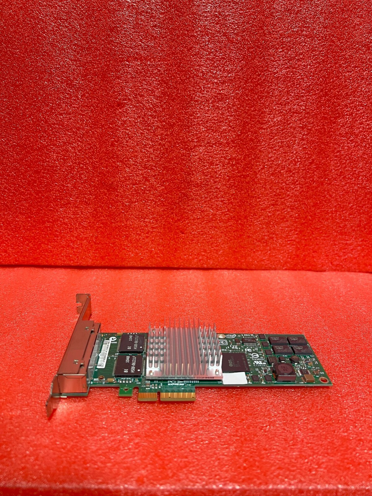 IBM fc 5717 Intel PRO1000 PT Quad Port Gigabit Ethernet pSeries 46Y3512 10N8556
