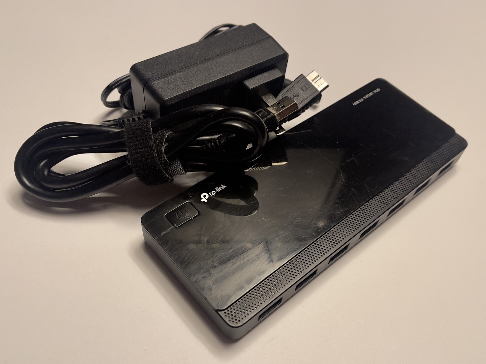 TP-LINK UH720 USB 3.0 7 Port Hub With 2 Charging Ports