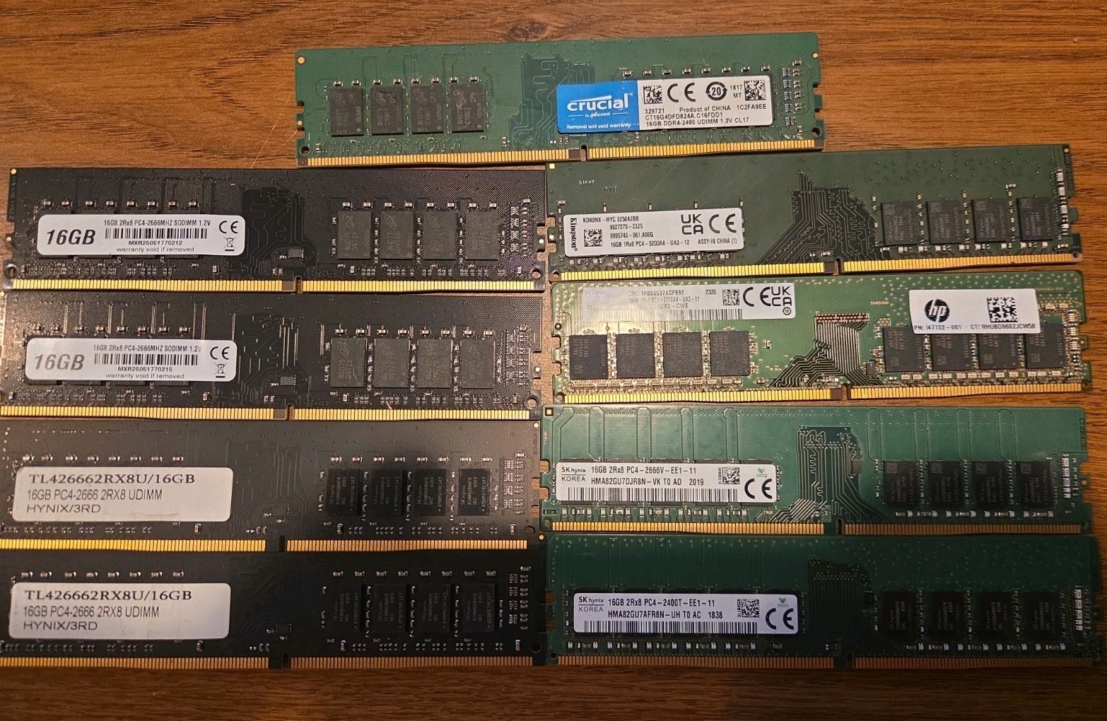 Lot of 9 - 16GB DDR4 PC4 Desktop Memory- Mixed Brands Mixed Speeds Hynix Crucial