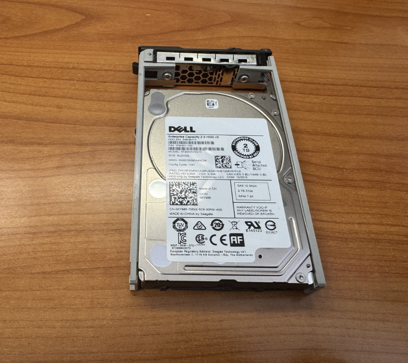 Dell XY986 2TB 7.2K SAS 12Gb/s 128MB 512e 2.5" HDD ST2000NX0273 0XY986 QTY DISC