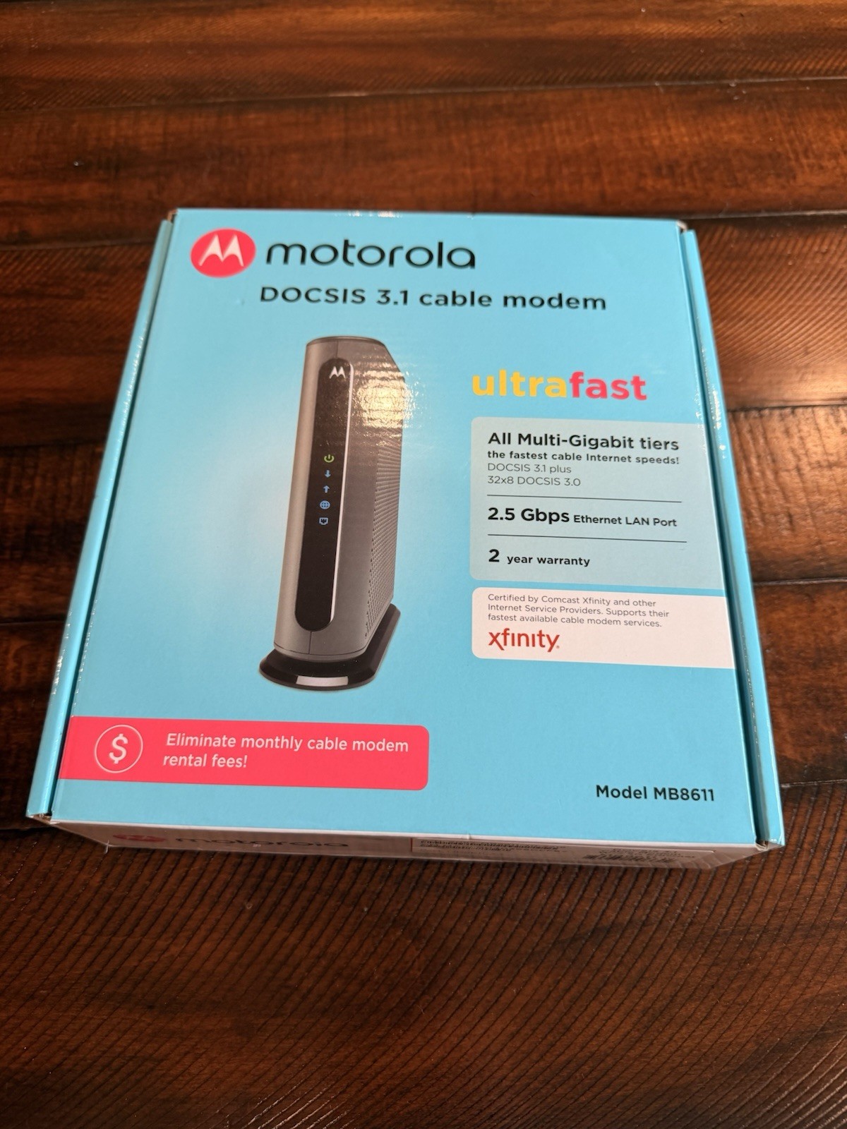 Motorola MB8611 DOCSIS 3.1 Cable Modem 2.5Gb Ethernet - Excellent Condition