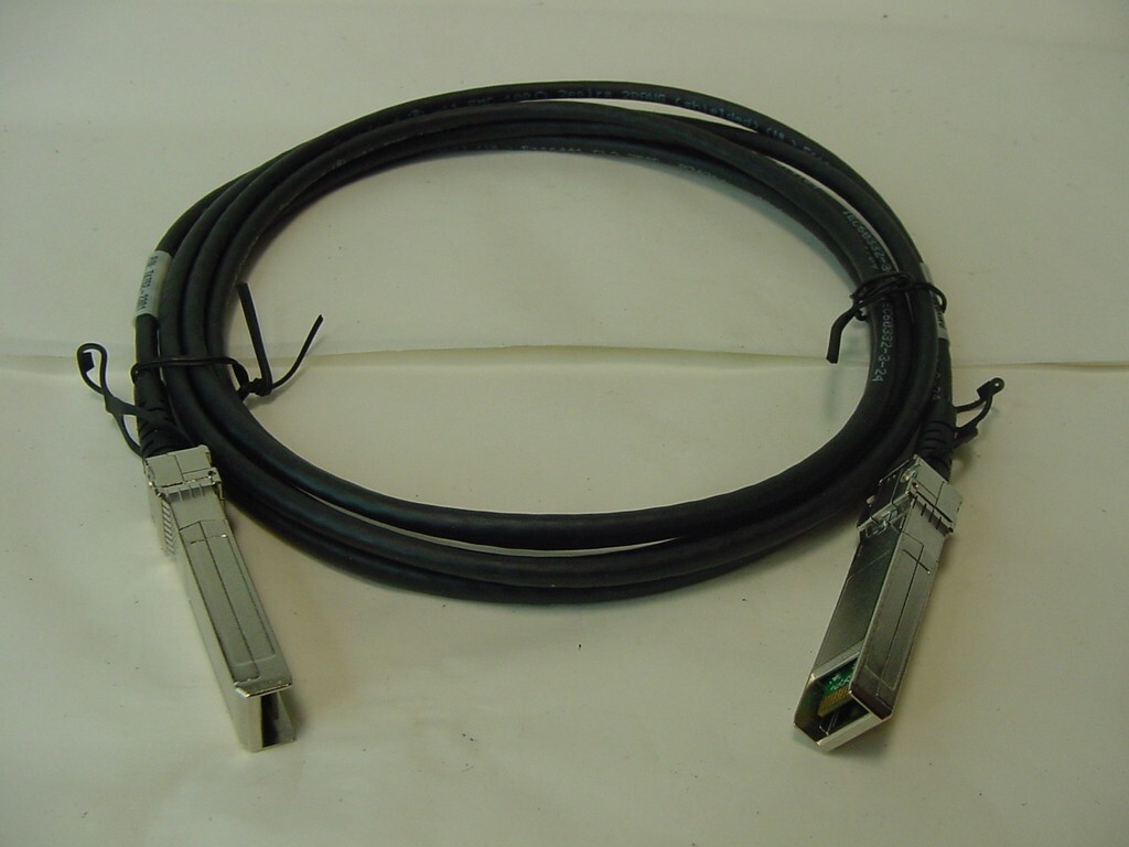 IBM 10GbE SFP+ SAS CABLE 74752-2301