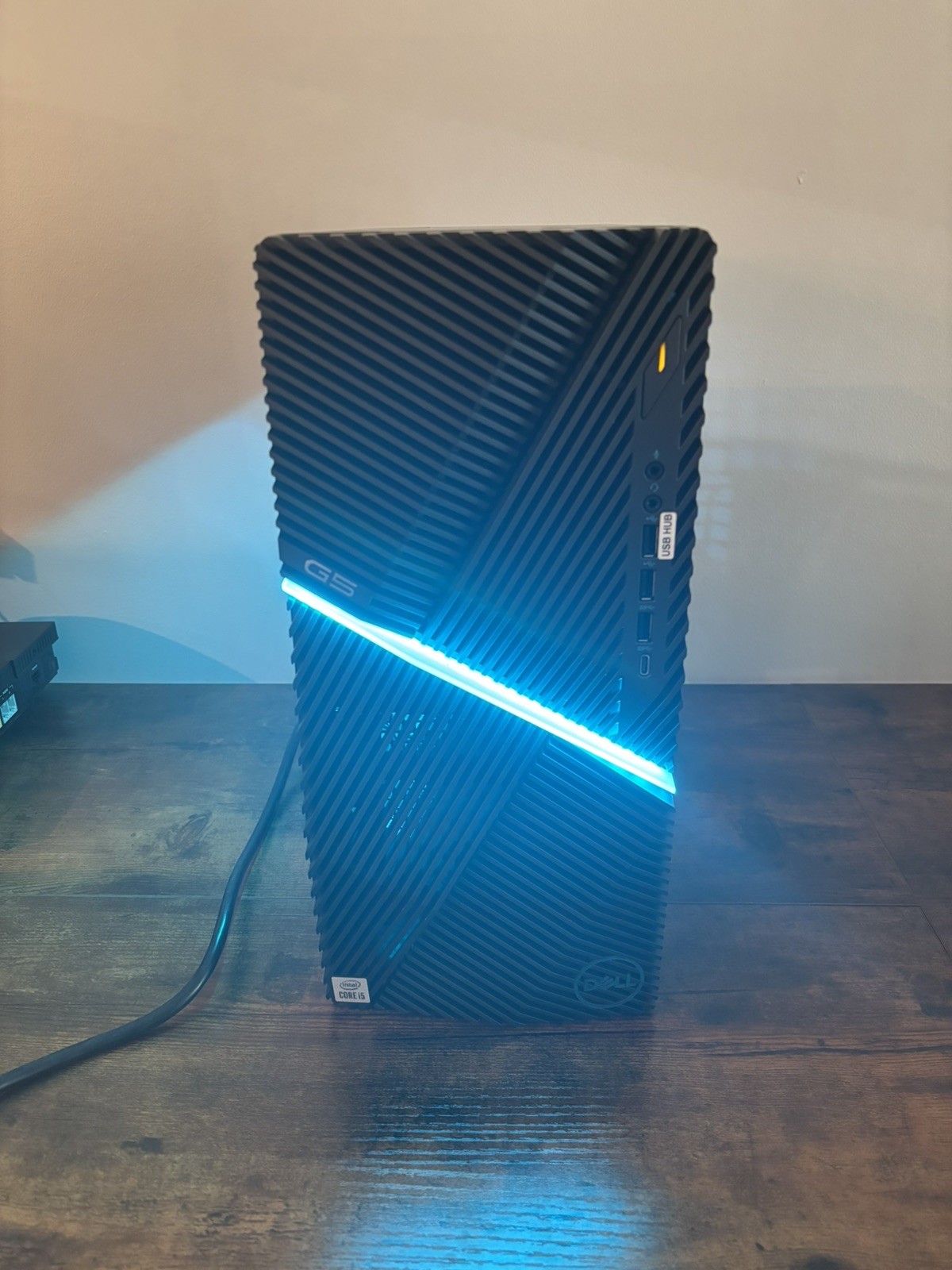 Dell G5 5000 Gaming Desktop Intel Core I7 16 GB RAM NVIDIA GTX 1660 Ti