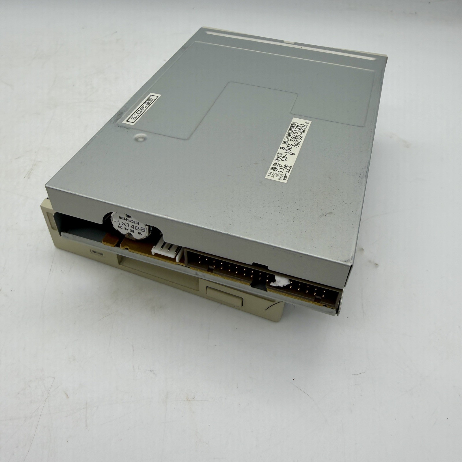Ye Data 3.5" 1.44MB Floppy Disk Drive FDD YD-702D-6538D Untested