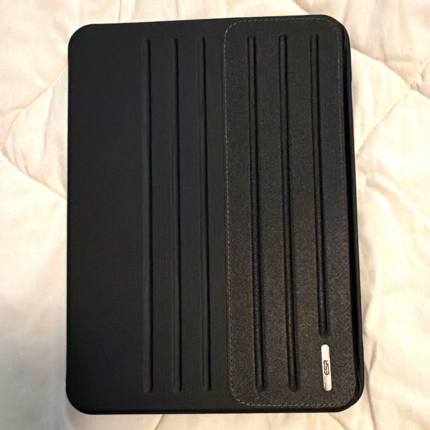 ESR Black Folding Folio Case w/ Stand for Apple iPad Pro