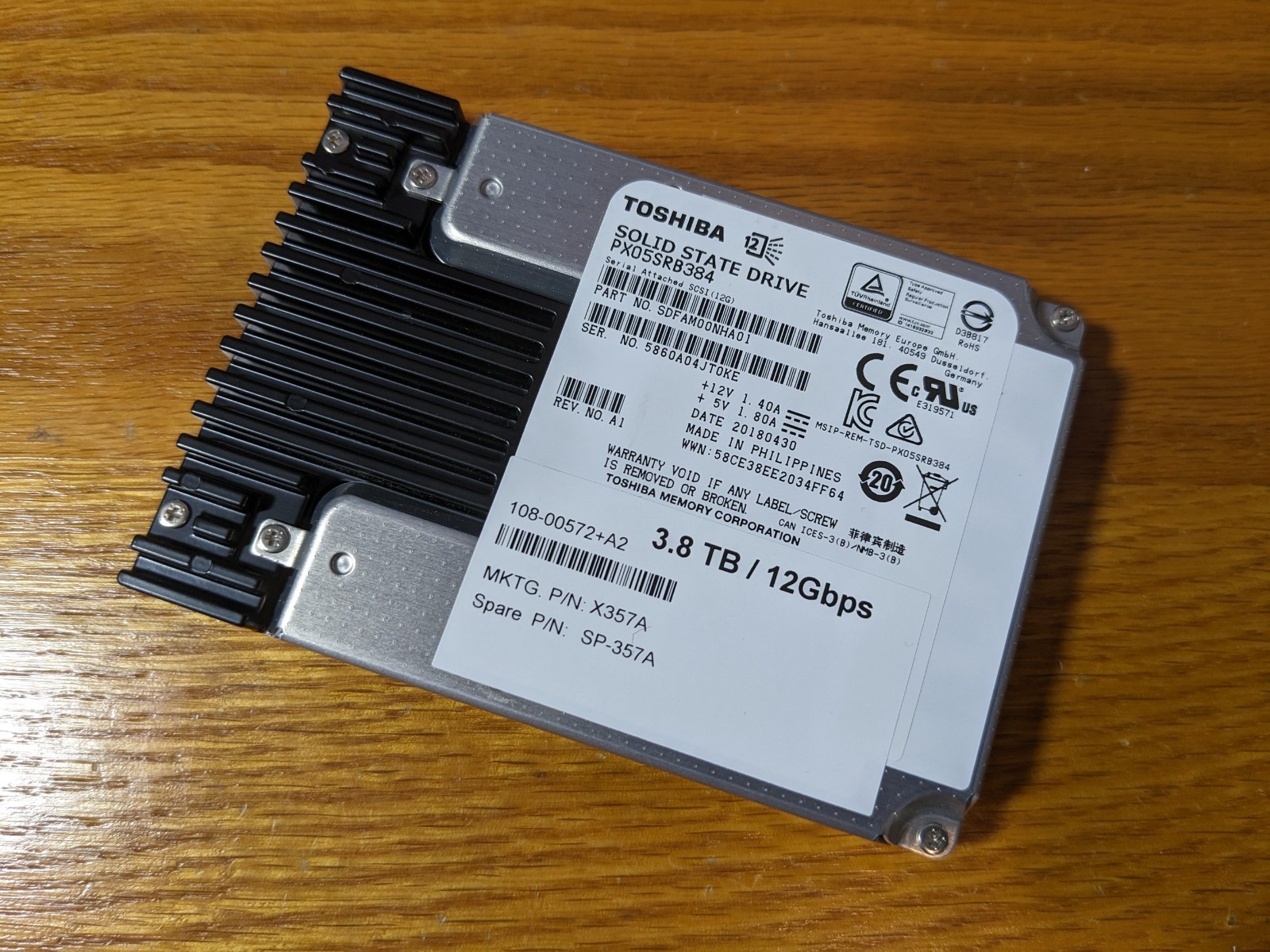 Toshiba 3.84TB PX05SRB384 SAS 12G SFF SSD NetApp 512 byte - 72-73% Health