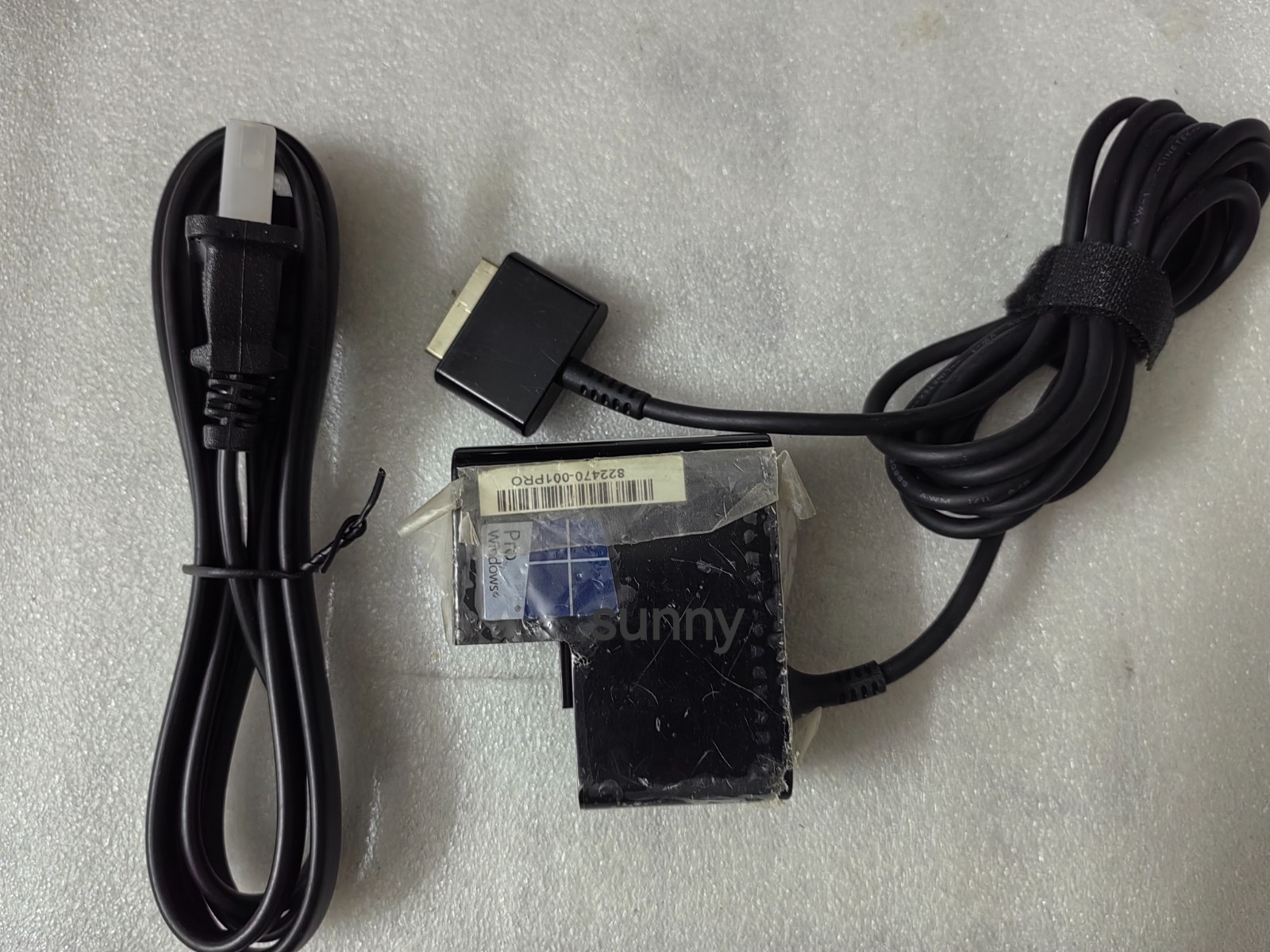 Original 10W HP Elitepad 900 G1 1000 G2 Adapter HSTNN-LA42 834603-001 746156-001