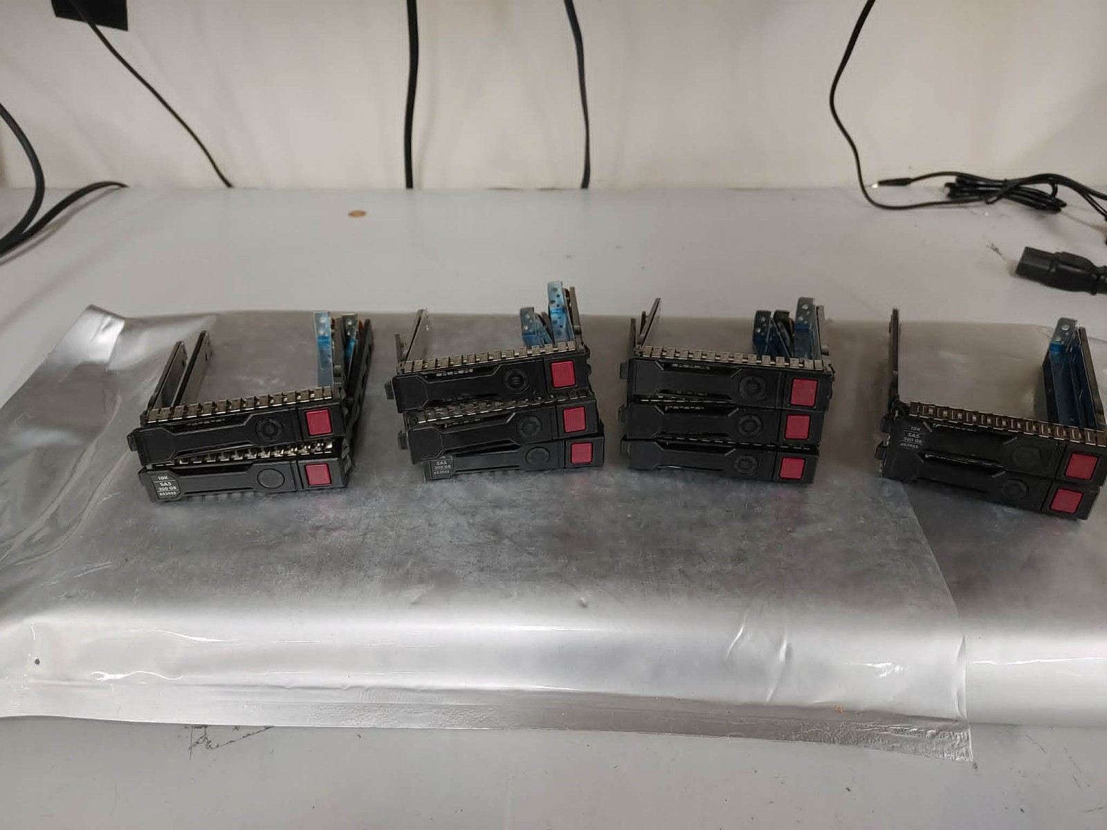 Lot of 10 HP Proliant 2.5" DL380 DL360 ML350 G8 G9 G10 Trays 651687-001