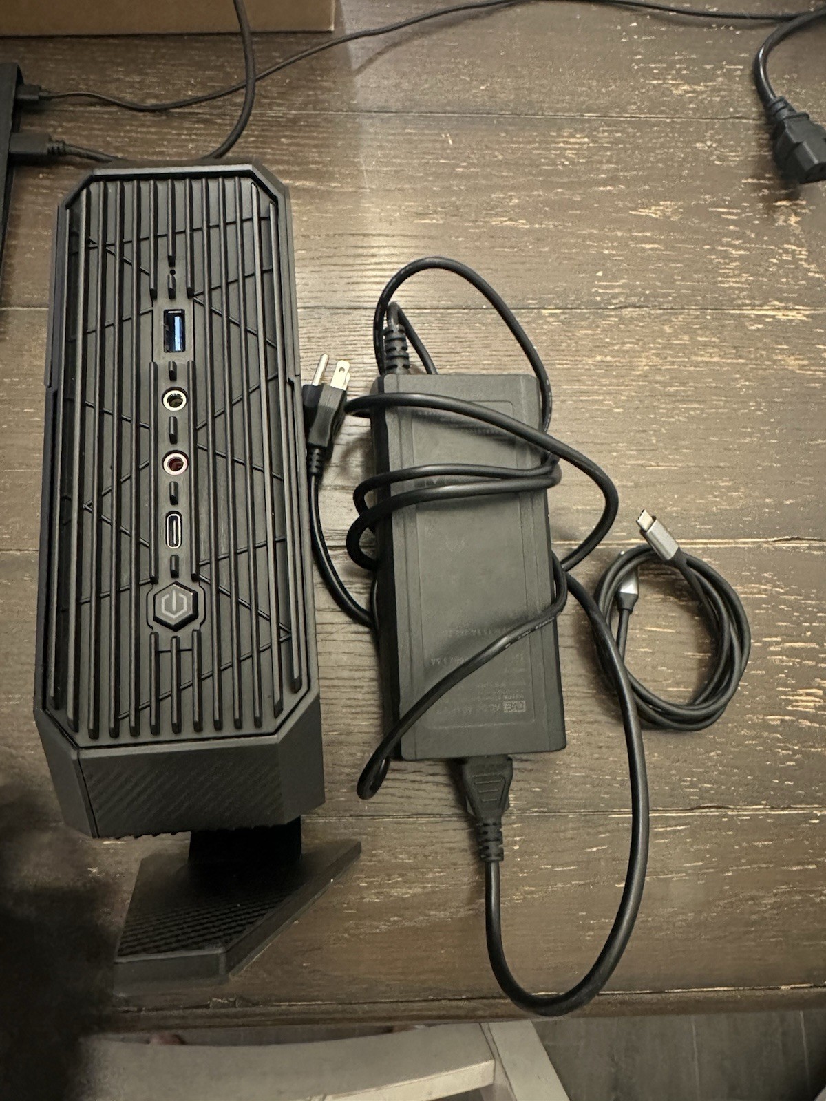 MINISFORUM HX99G Mini PC, 32GB RAM, 1TB SSD, AMD 6900HX, RX 6600M- ***READ***