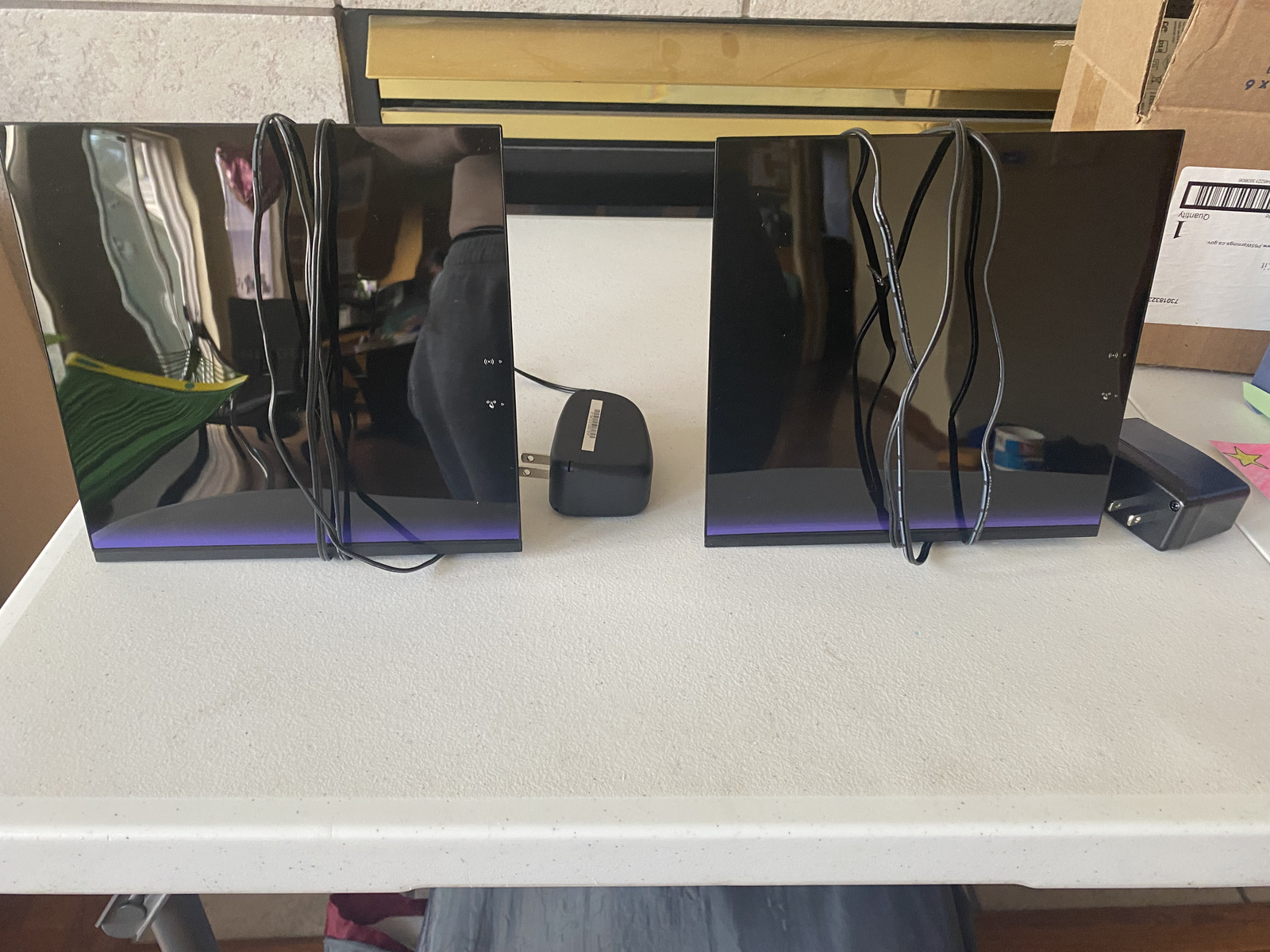 Netgear R6250-100NAS 1300 Mbps Routers for WiFi (2 units)
