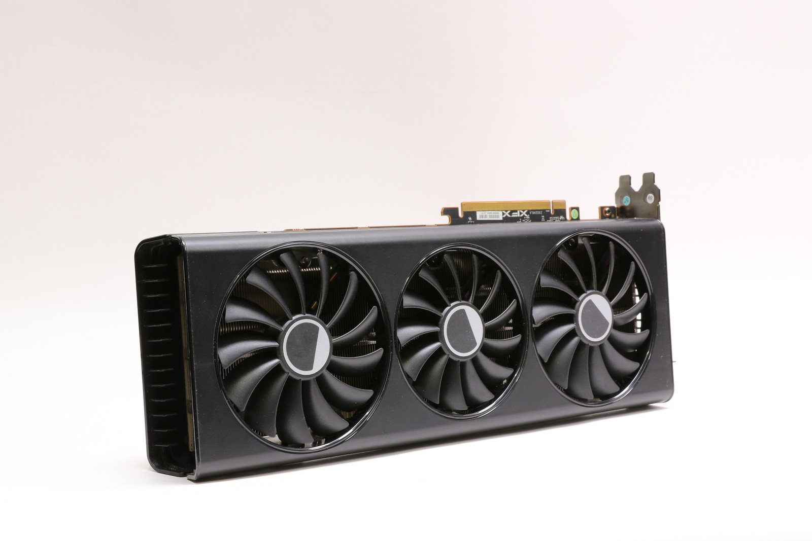XFX Speedster QICK319 Radeon RX 7700 XT Black 12GB GDDR6 Graphics Card