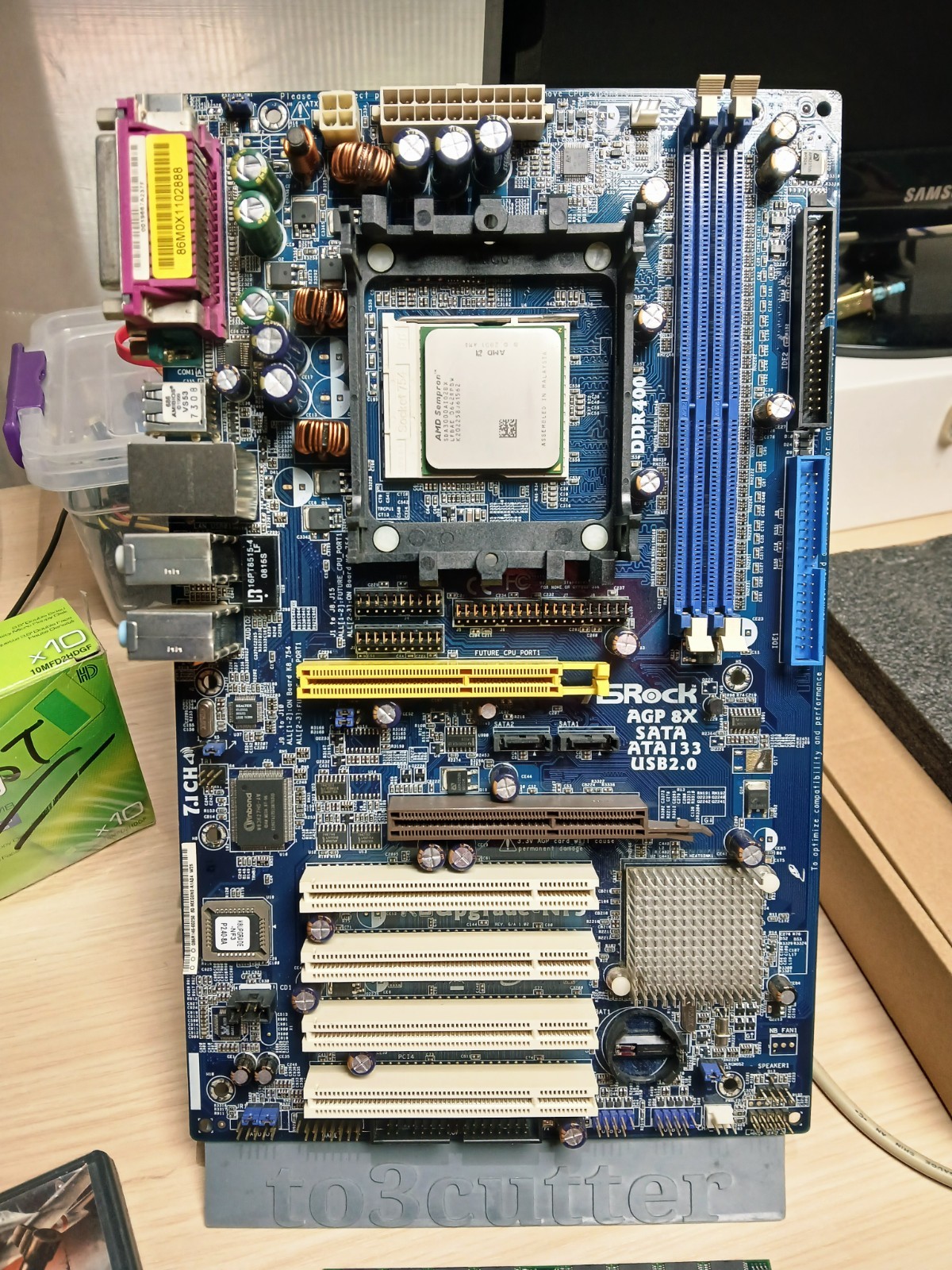 VINTAGE Motherboard ASROCK K8upgrade-NF3 socket 754 + cpu ram tested working 