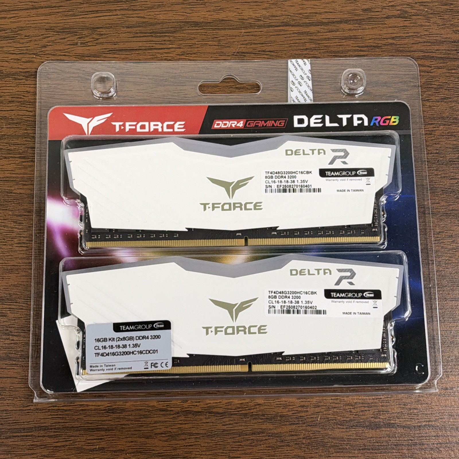NEW TeamGroup T-Force Delta RGB 16GB (2x8GB) RAM DDR4 3200MHz TF4D48G3200HC16CBK