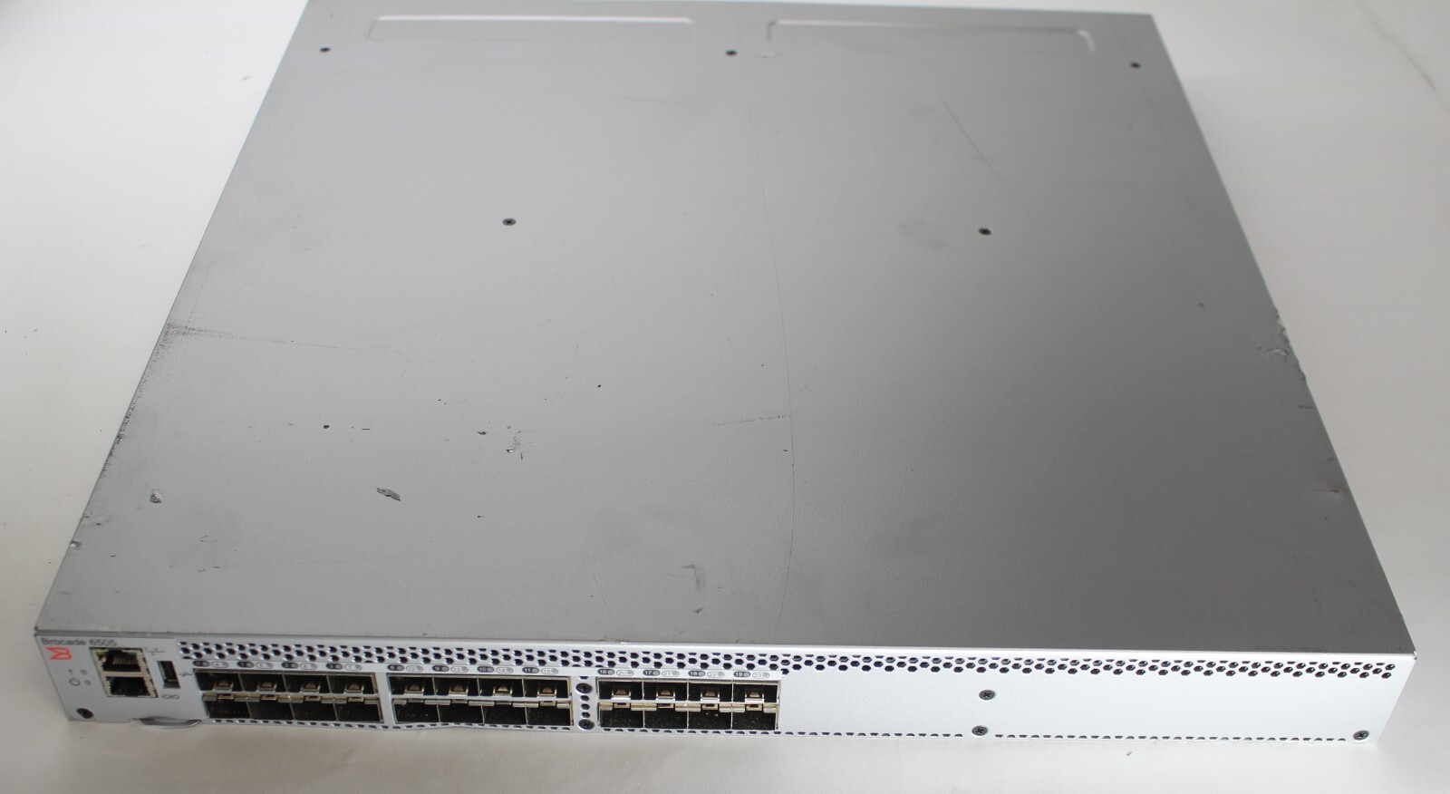 Brocade 6505 80-1006329-10 24-port FC Network Switch DP/N: 0XRY6