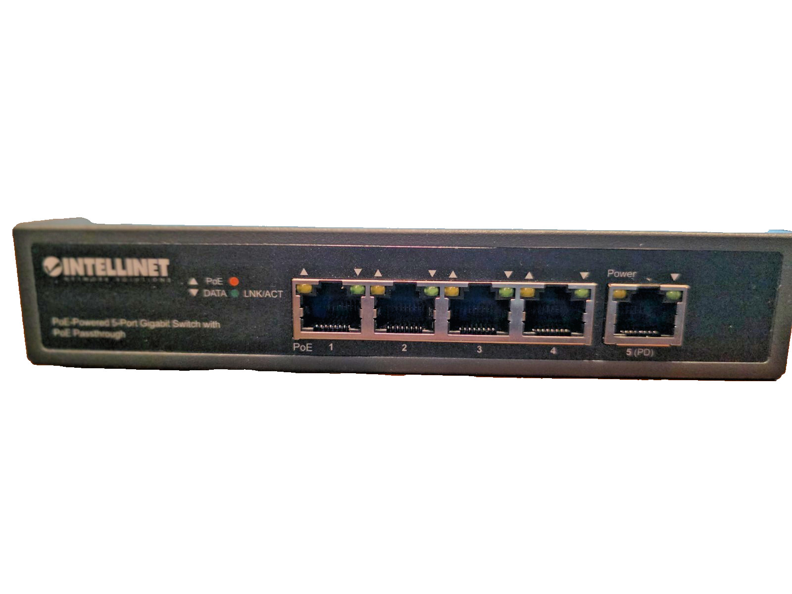 Intellinet 561808 IPS-05G-65W PoE Powered 5-port 1G switch with PoE Passthru