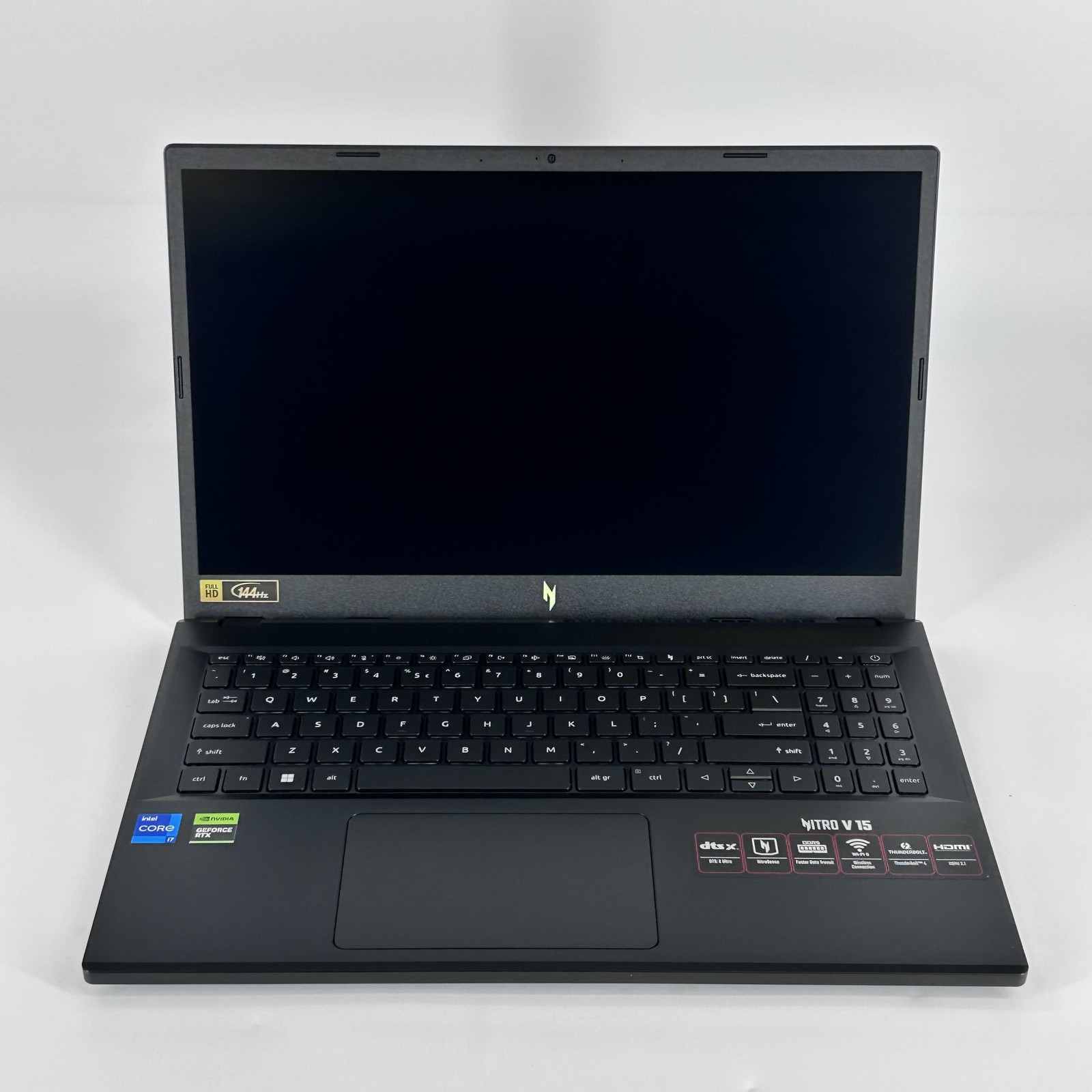 Acer Nitro V 15 144Hz FHD 2.4 GHz i7-13620H 16GB 512GB SSD RTX 4050 Very Good