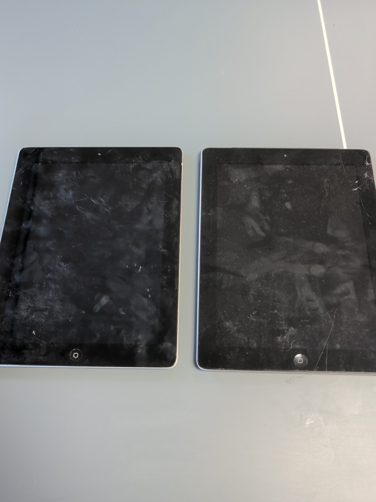2nd Generation IPads - Set Of 2 - For Parts Only