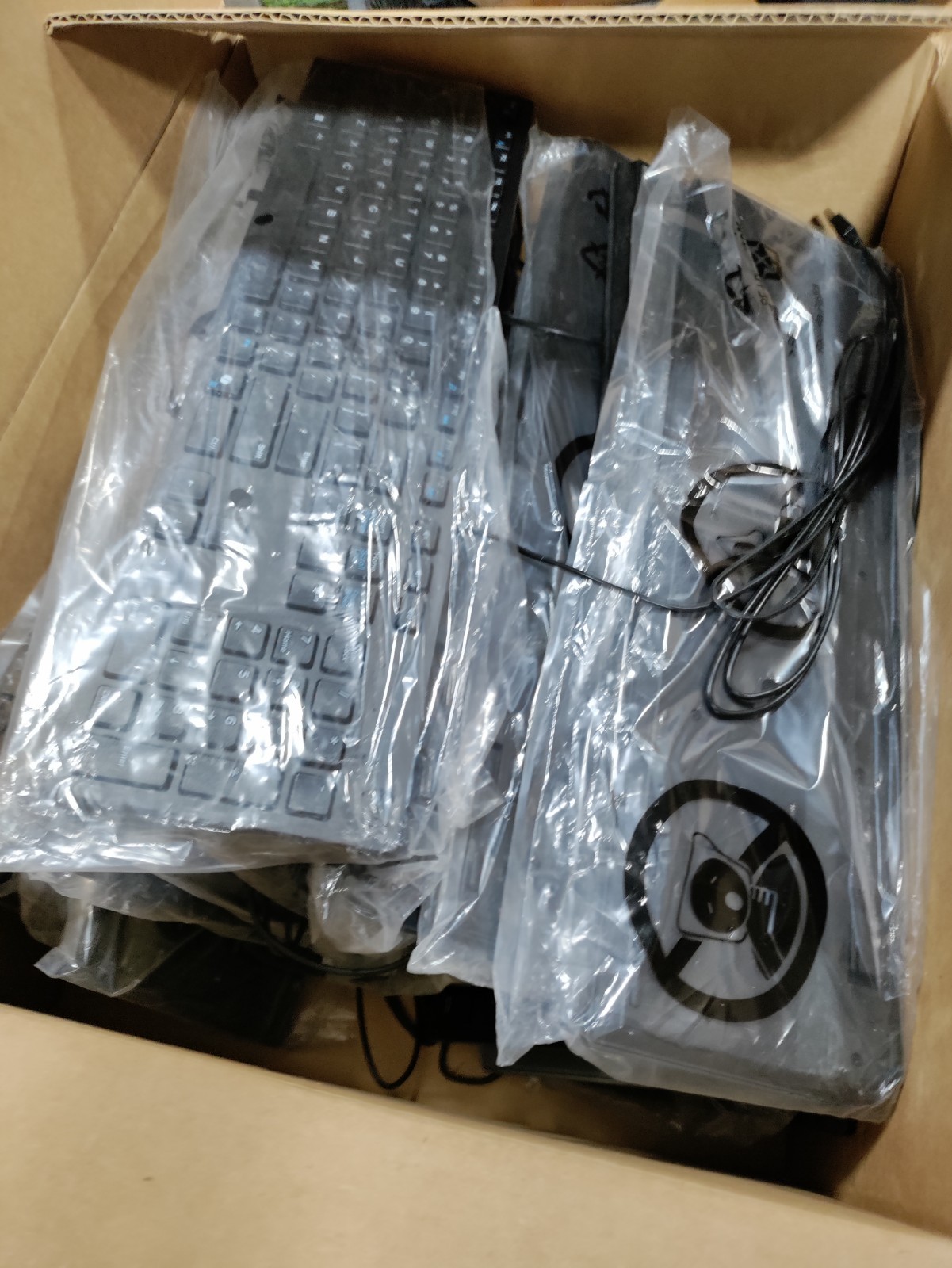 New Genuine Dell USB Wired Slim Keyboard  Black 6WMN0