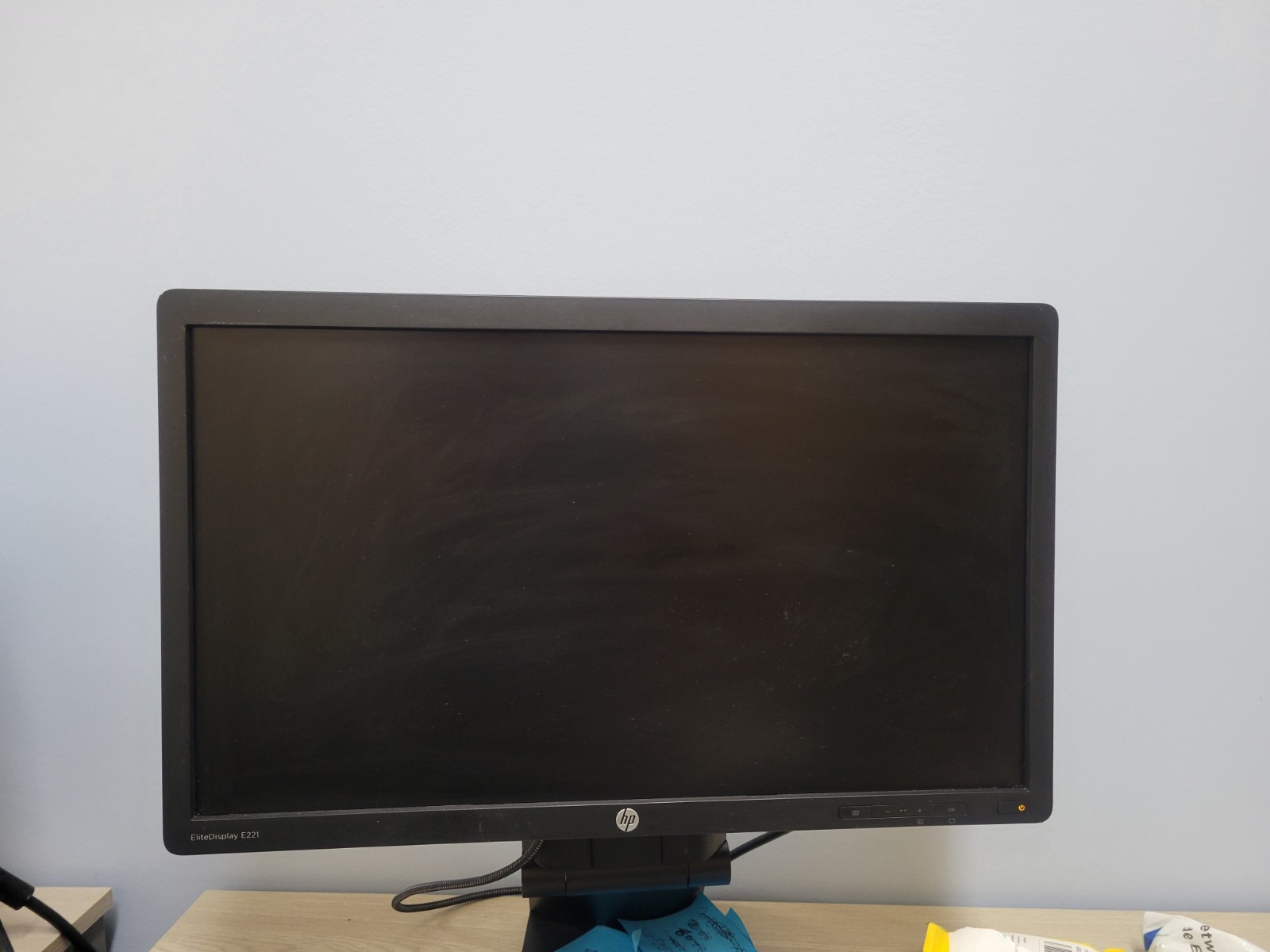 TWO - HP EliteDisplay E221 21.5" Widescreen 1920x1080 IPS LED Monitor