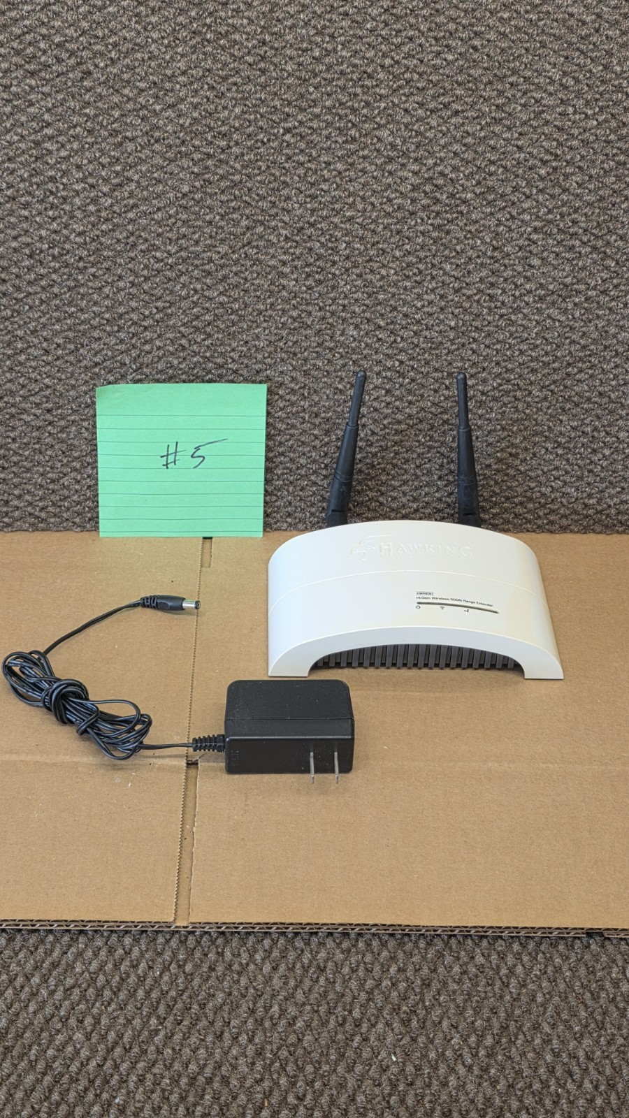 Hawking Technology Hi-Gain Wiresless 300N Range Extender HWREN1 - w CORD