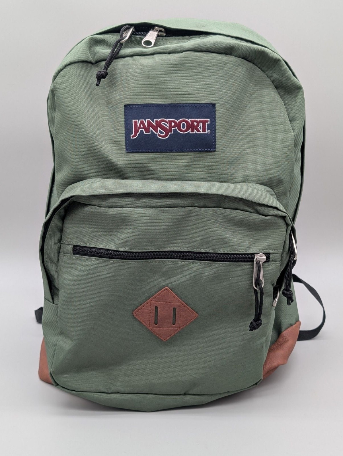 JanSport City View (JS0A3P3U) Green/Brown 31L Laptop Backpack
