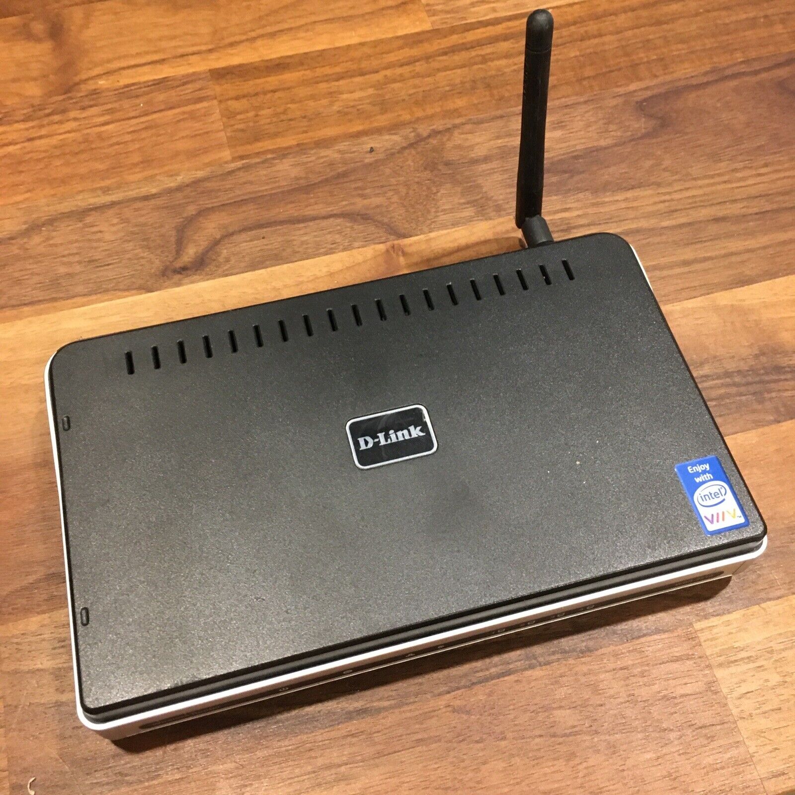 D-Link Router WBR-2310 Intel Wireless Router UNTESTED AS IS NO POWER CABLE