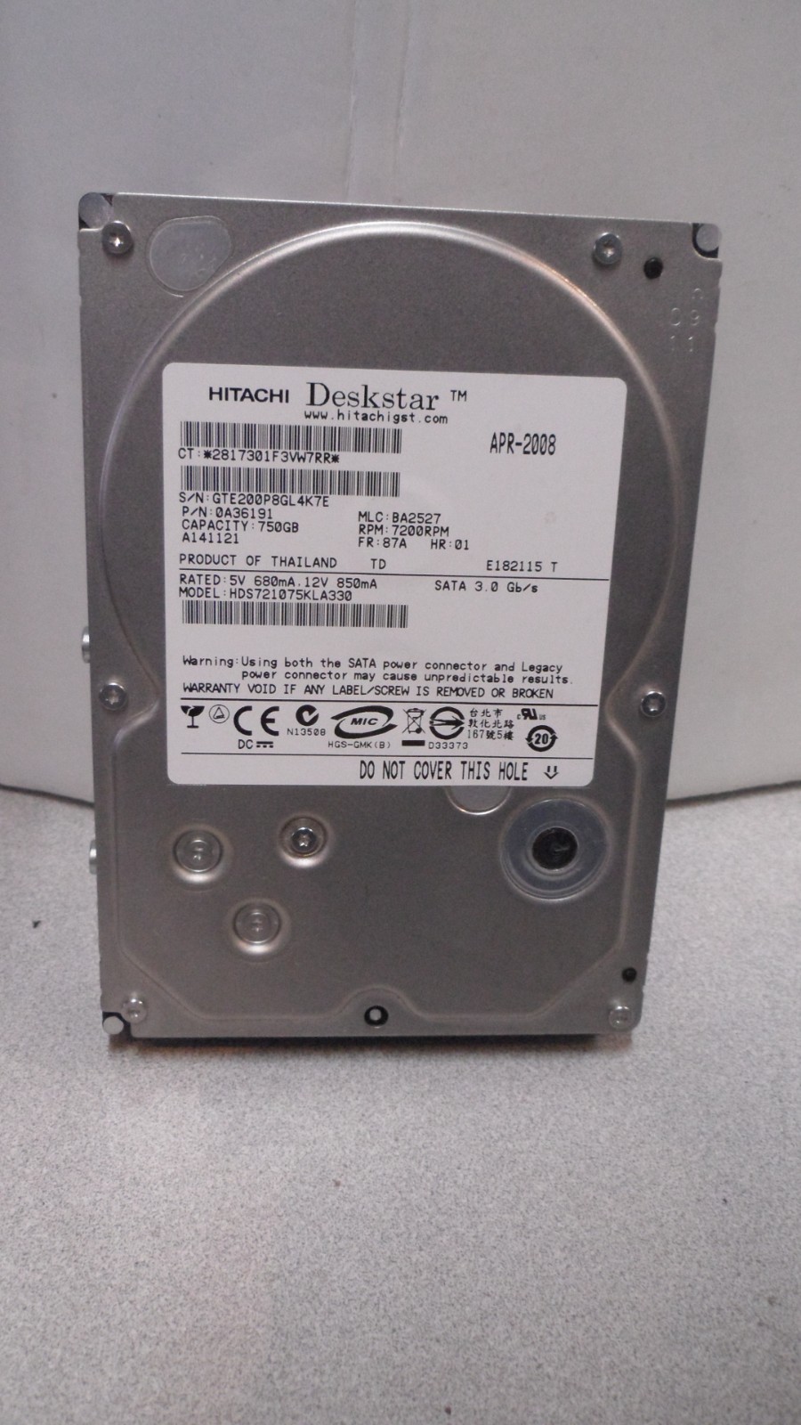 Hitachi 0A35154 HDS721075KLA330 GST Deskstar 7K1000 750GB SATA 7200 RPM 3.5"
