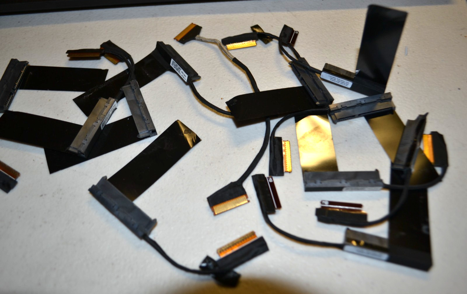 LOT OF 11 Genuine Lenovo ThinkPad T570 P51S P52S HDD w/ Cable 01ER034