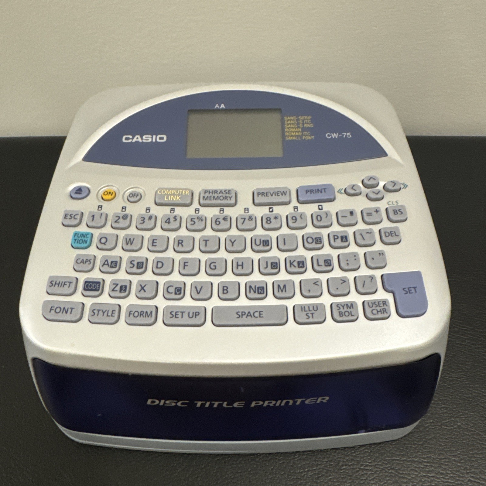 CASIO CW-75 CD/DVD Printer Disc Title Printer 8x AA Battery Powered Tested Work
