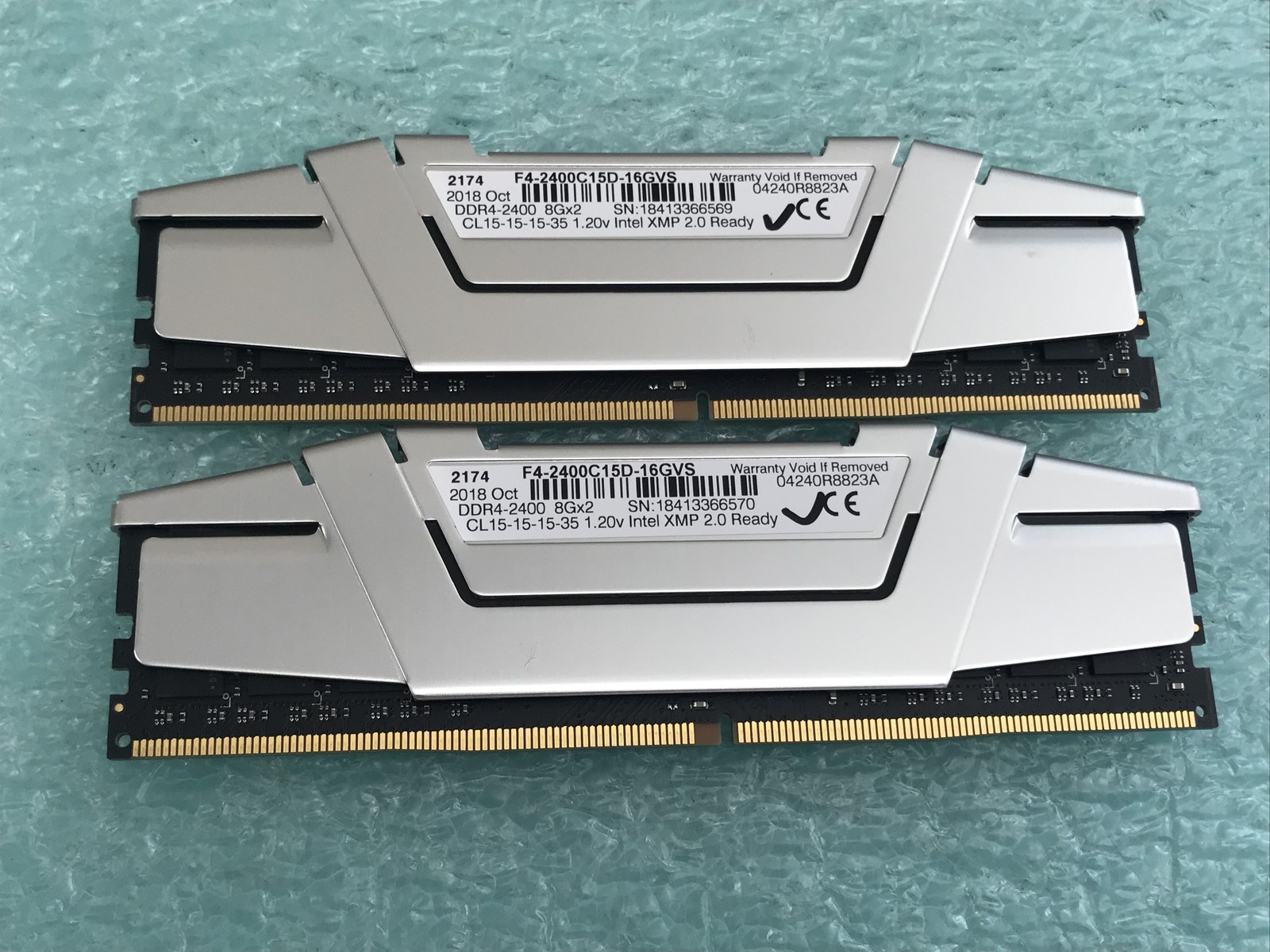 G.Skill Ripjaws V 16GB(2 x 8GB) F4-2400C15D-16GVS DDR4-2400 Desktop RAM - CR356A