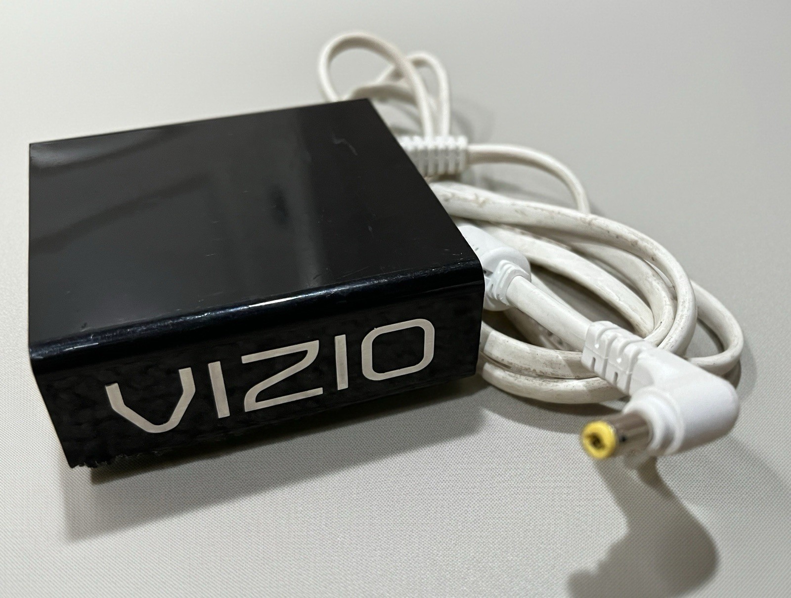 Vizio PA-1051-11 Genuine OEM Power Supply AC Adapter 12V 4.58A LCD HDTV Tested