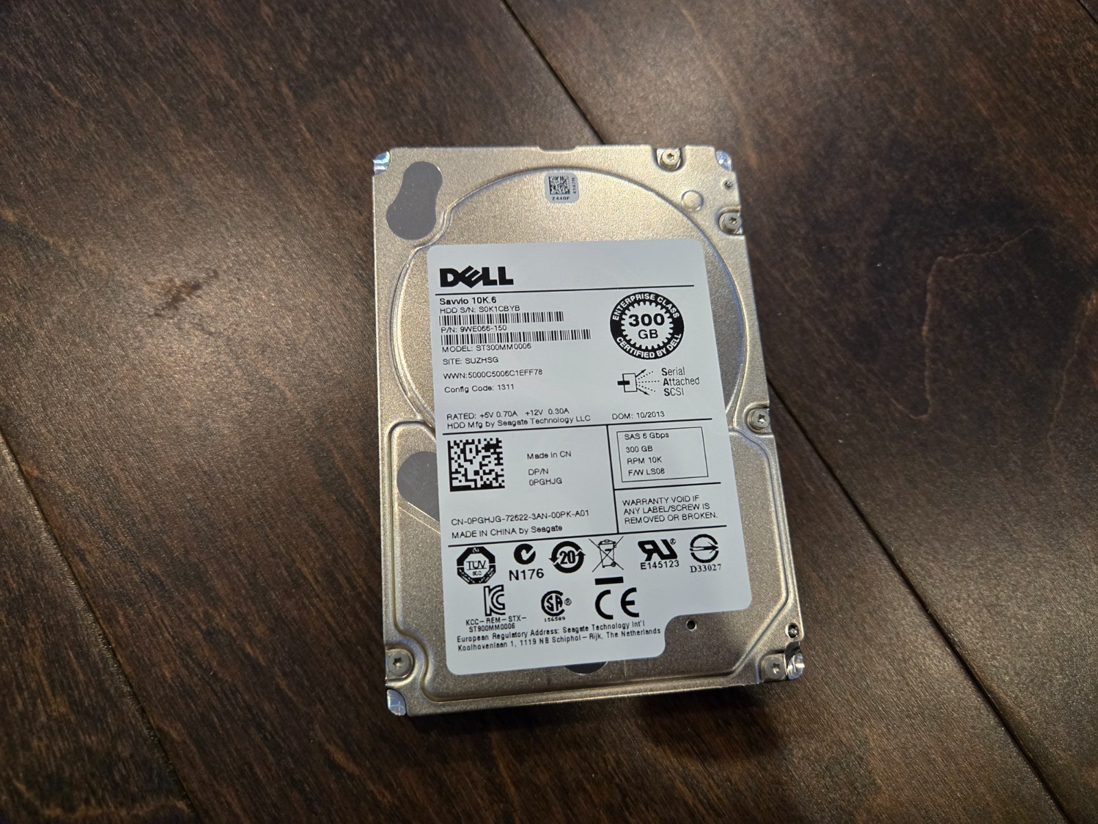Dell Savvio 10K.6 ST300MM0006 300GB SAS 2.5" Server 6 Gbps 10K Hard Drive HDD