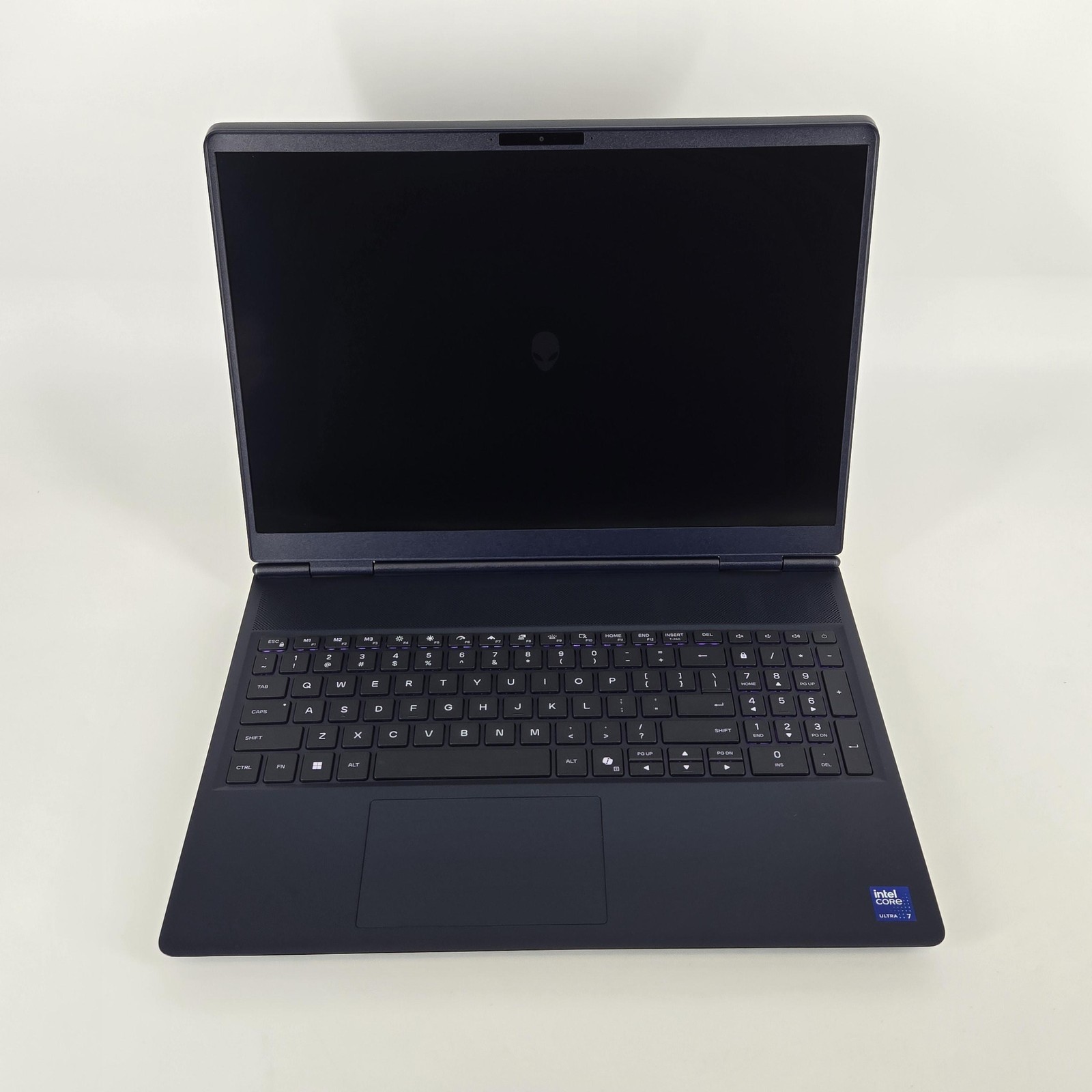 Dell Alienware 16X Aurora 240Hz QHD+ 2.4GHz Ultra 7 270HX Plus 16GB 1TB RTX 5060