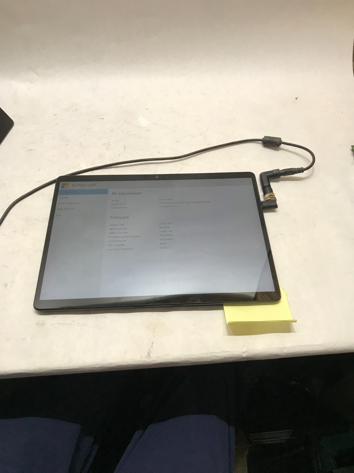 Microsoft Surface Pro 8 Model 1983 Tablet i7-1185G7 16GB RAM NO SSD/OS Boots -DW