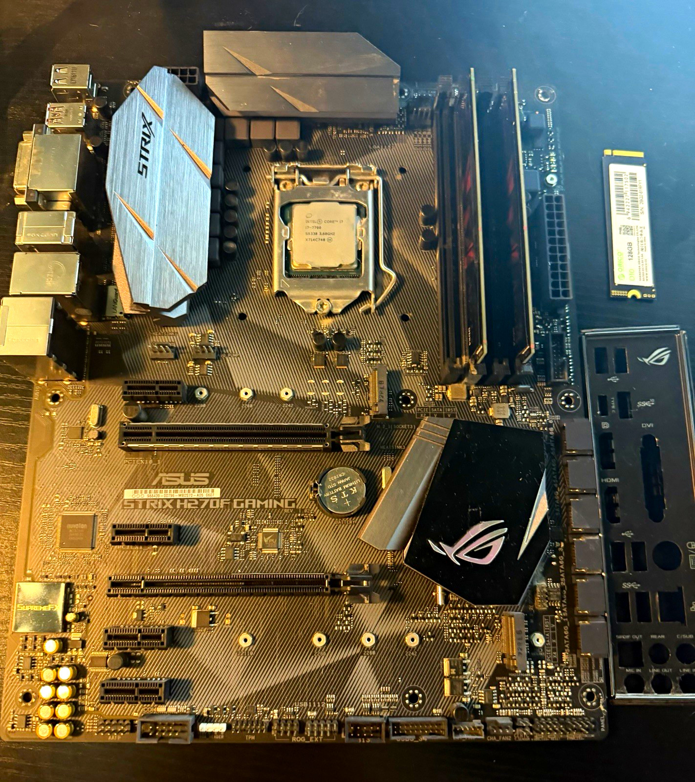 CPU MOBO RAM COMBO ASUS STRIX H270F, GAMING I7-7700, 16GB DDR4, 128GB NVMEM.2