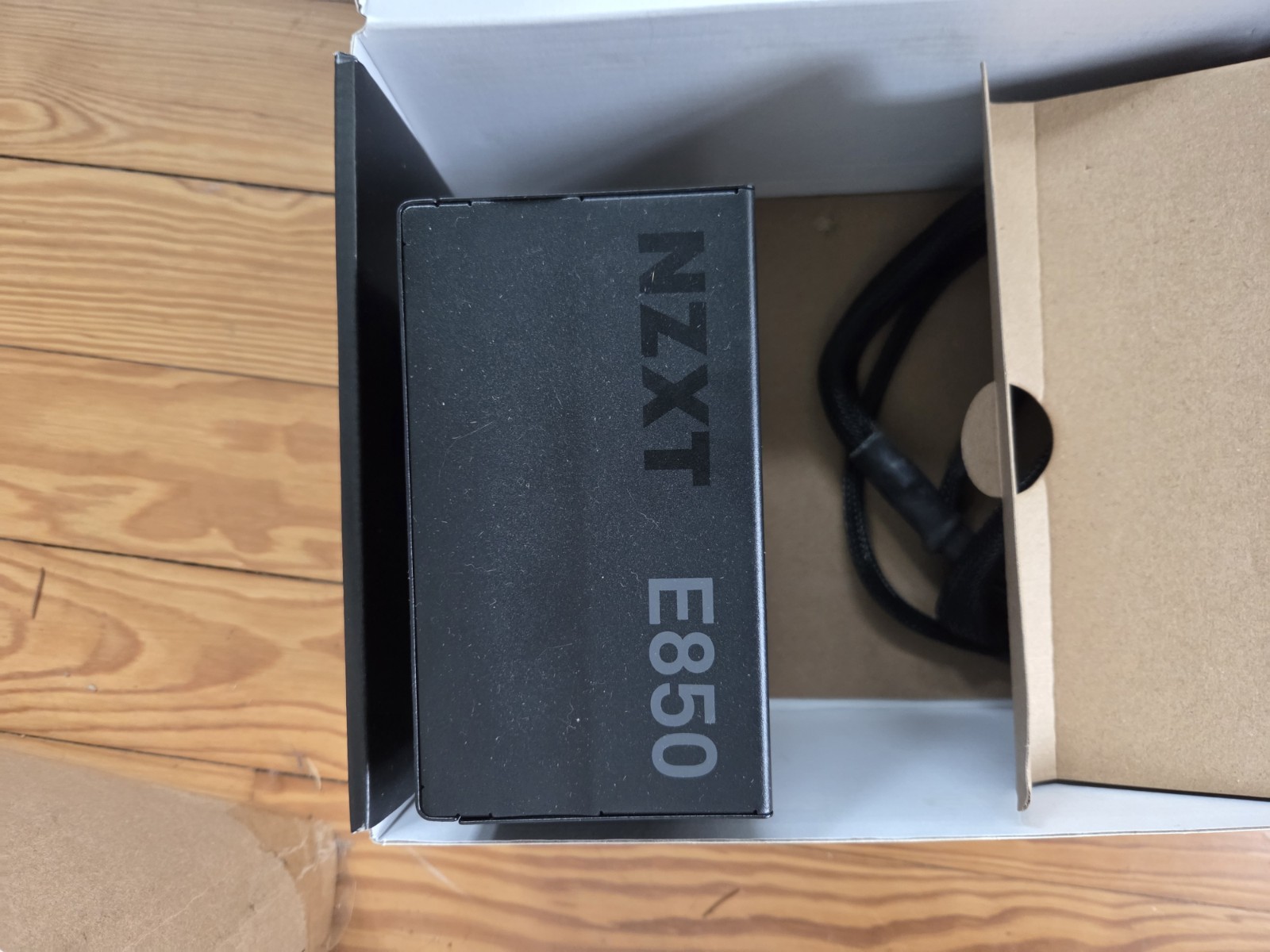 NZXT E850 850W 80+ Gold Fully Modular ATX Power Supply PSU - Untested