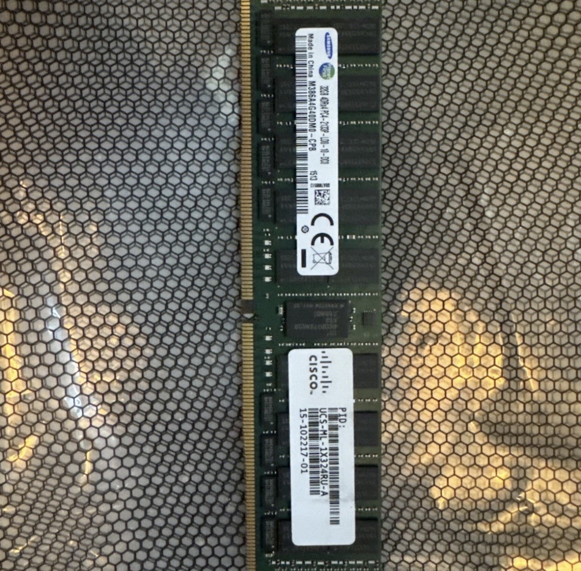 Lot of  10, CISCO 32GB 4DRx4 PC4-2133P, UCS-ML-1X324RU-A