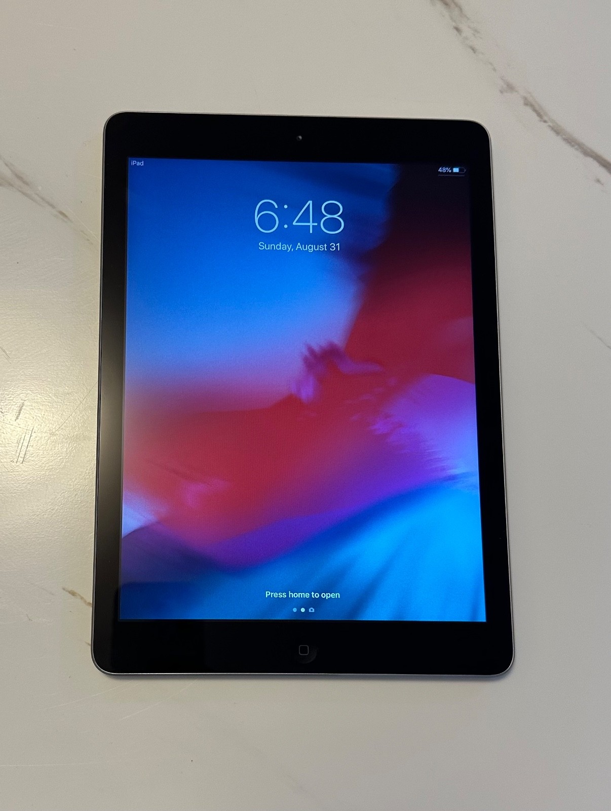 Apple iPad Air 1st Generation - 16GB 32GB 64GB 128GB Wi-Fi + Cellular 9.7