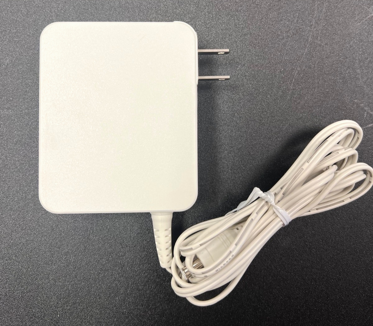332-11039-01 19V 3.16A Power Supply AC Adapter Genuine OEM Netgear AD2003F10