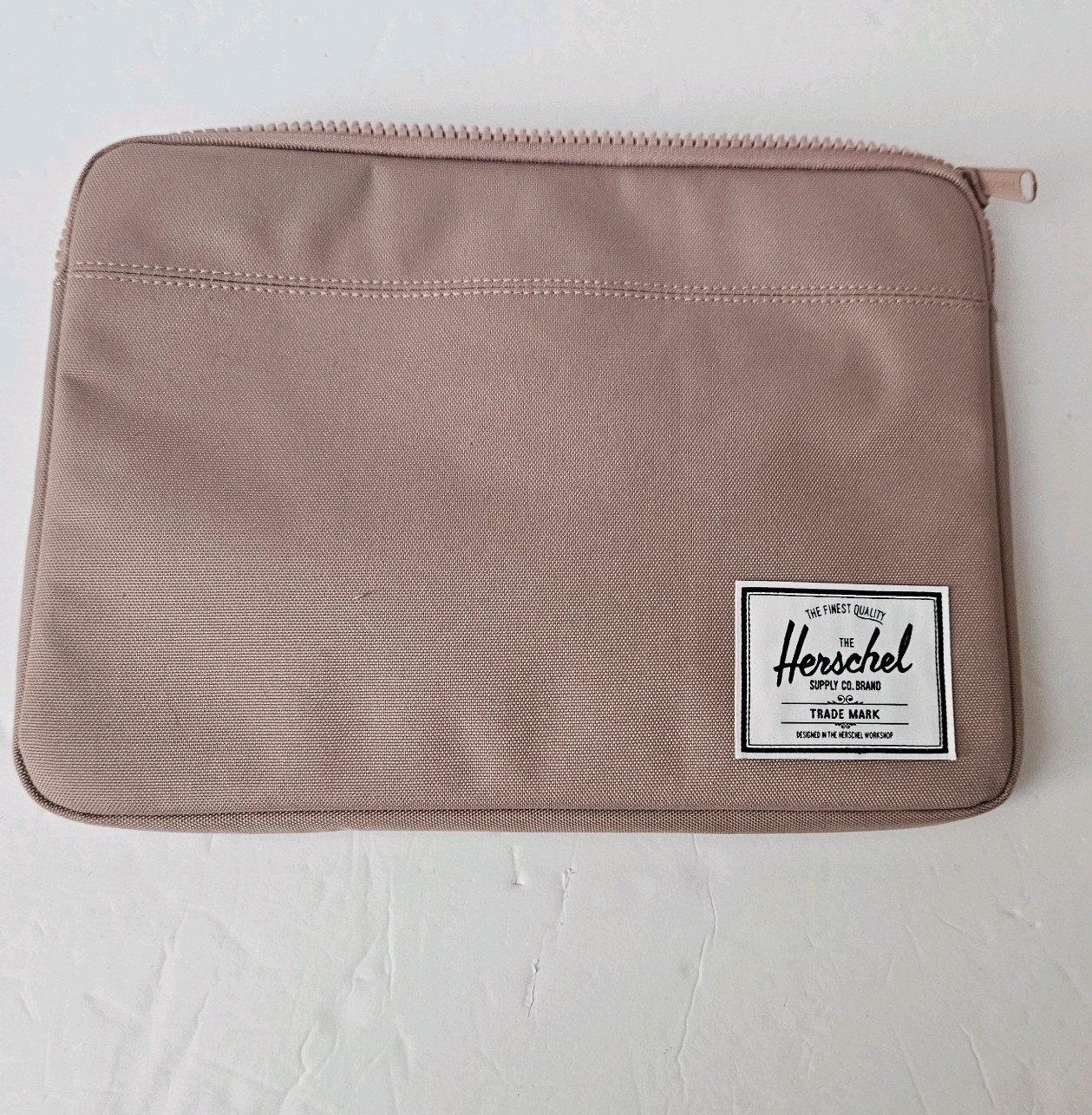 Herschel fits 12inch Anchor Laptop/iPad  Sleeve Pink with Inner Fleece Lining