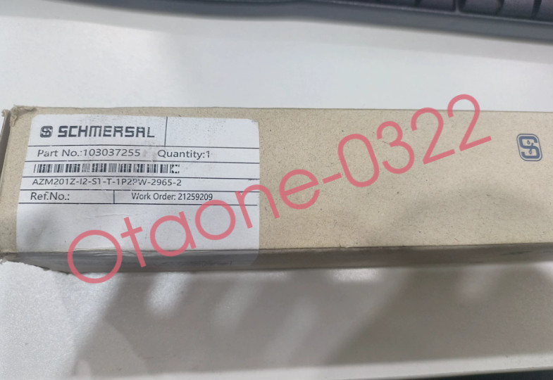 1PC NEW SCHMERSAL AZM201Z-I2-ST-T-1P2PW-2965-2 103037255 delivery Via Fedex /DHL