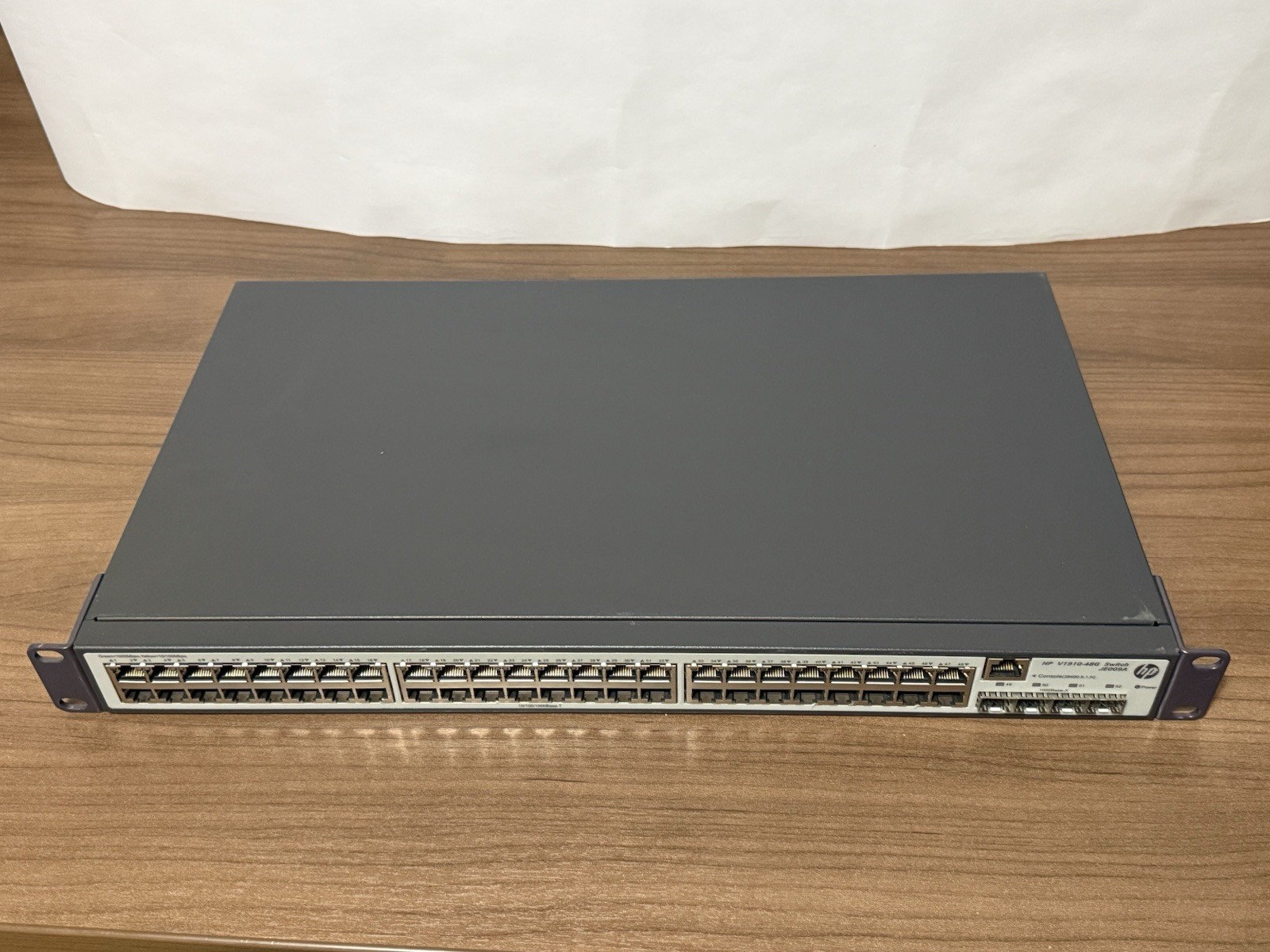 HP V1910-48G JE009A 48-Port L3 2952-SFP plus Managed Baseline Switch with Ears