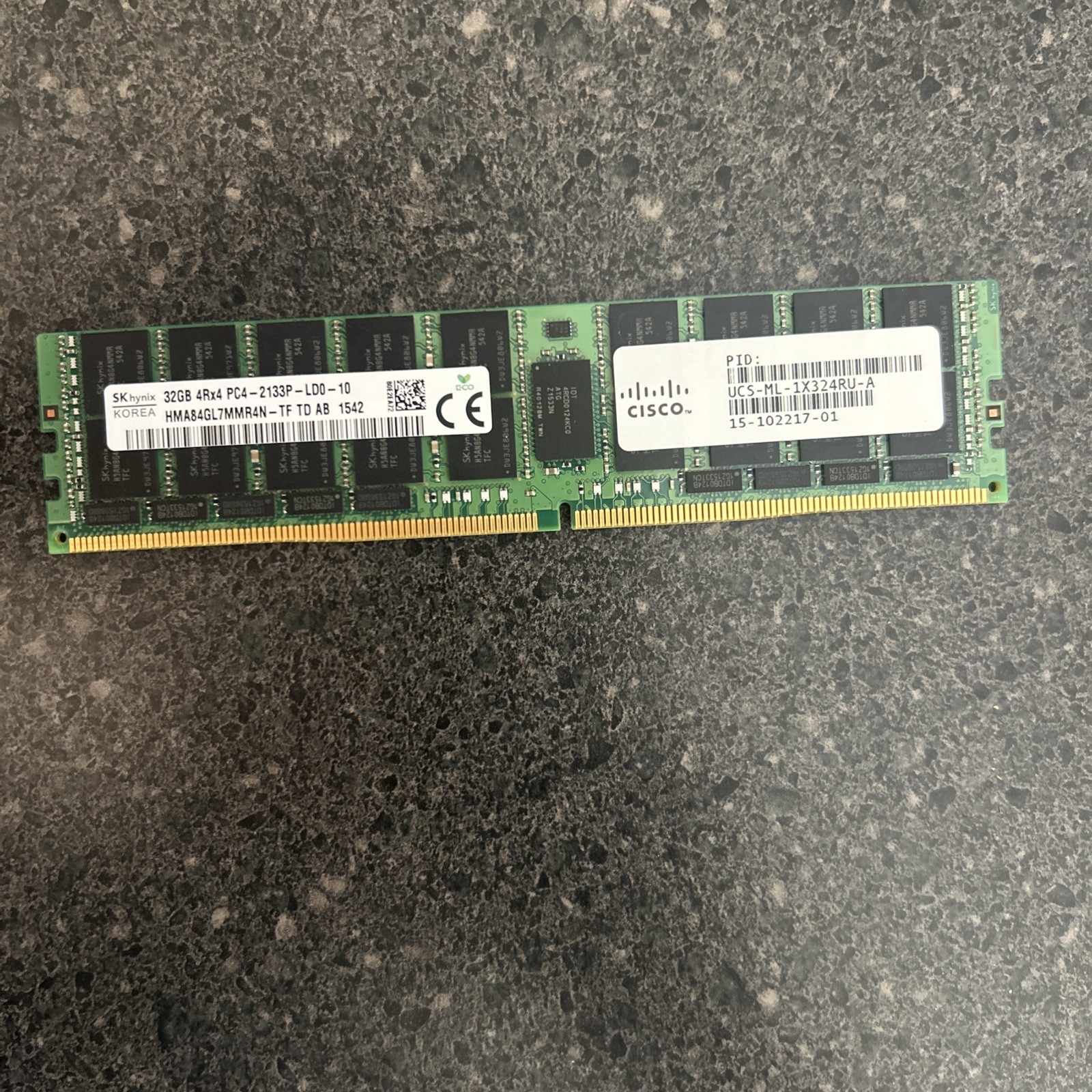 SK Hynix 32GB DDR4-2133 ECC LRDIMM 4Rx4 PC4-17000 HMA84GL7MMR4N-TF Server RAM