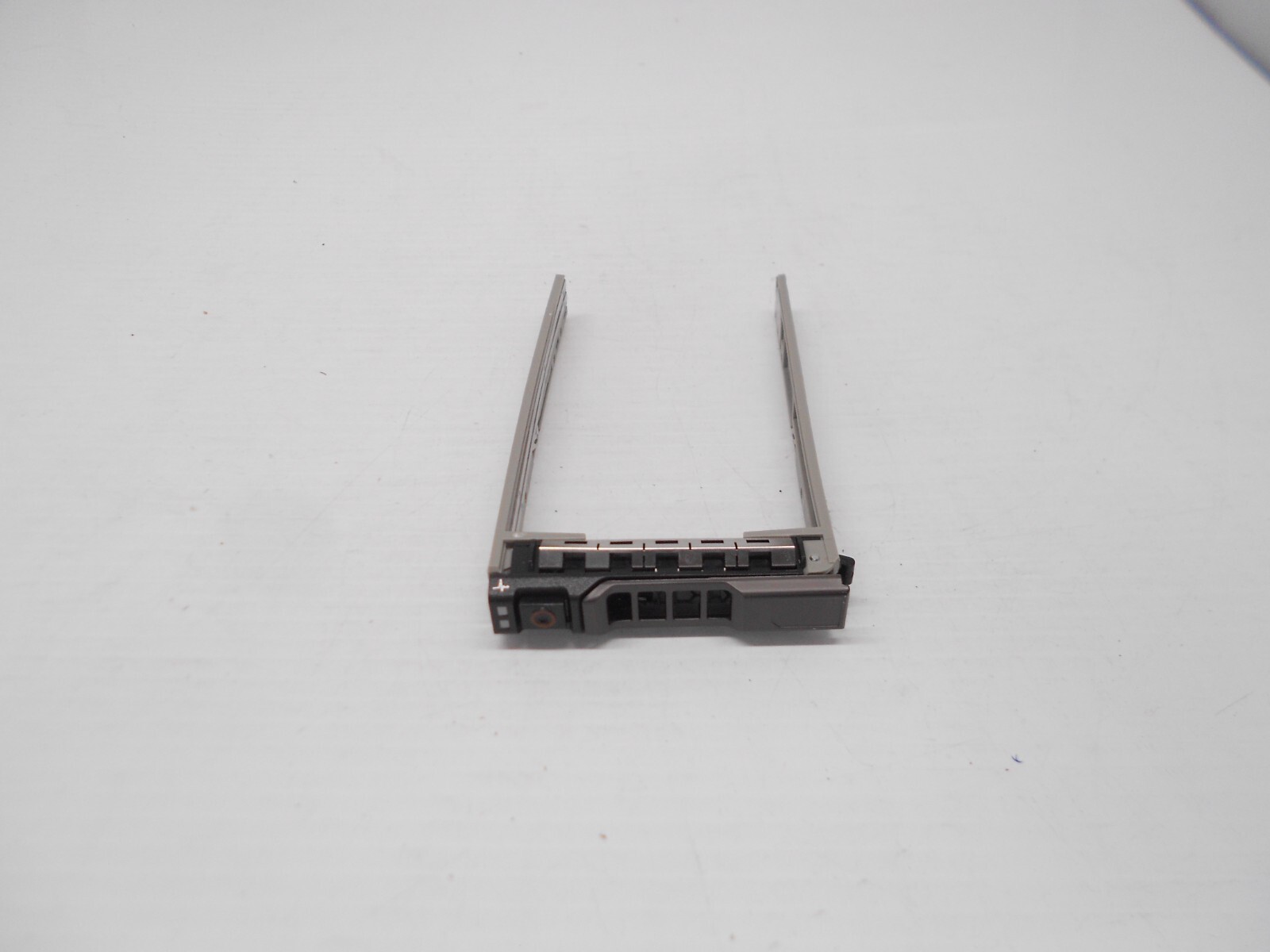 lof of 24qty NEW DELL 2.5'' trays for MD1220