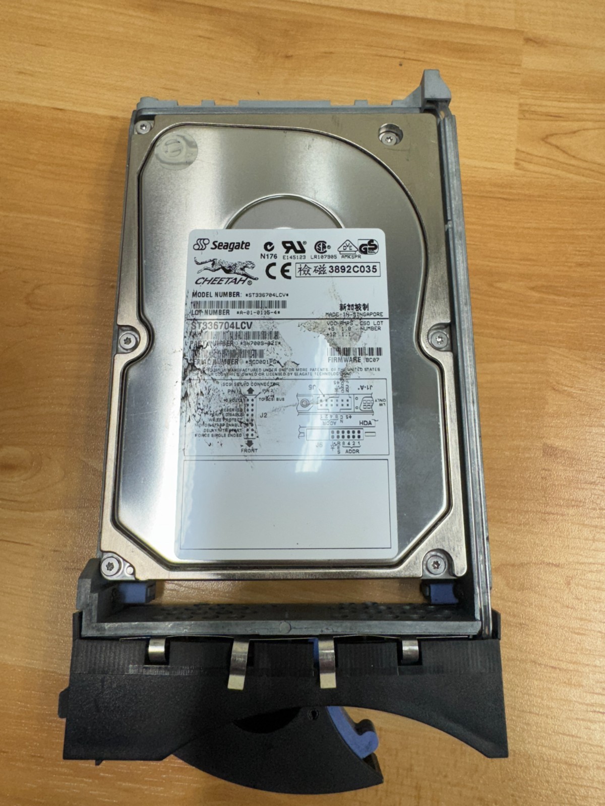 Seagate Cheetah ST336704LCV 36.7GB 10K RPM 3.5" SCSI Hard Drive 9N7009-001