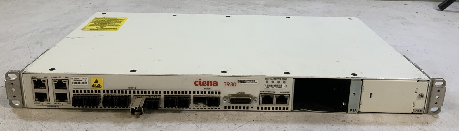 Ciena 3930 Ethernet Service Delivery Switch 170-3930-900/No PS NS A7B