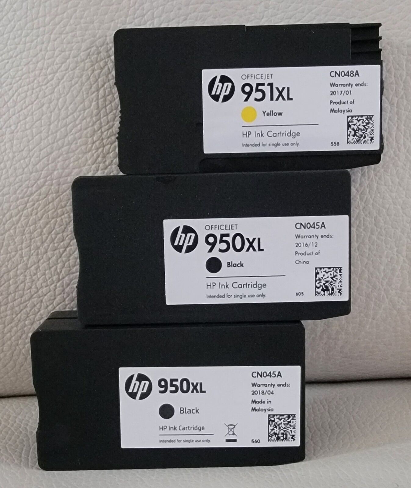 LOT of 3 Genuine OEM HP 950XL/951XL Black (2) & Yellow Ink Cartridges BUNDLE