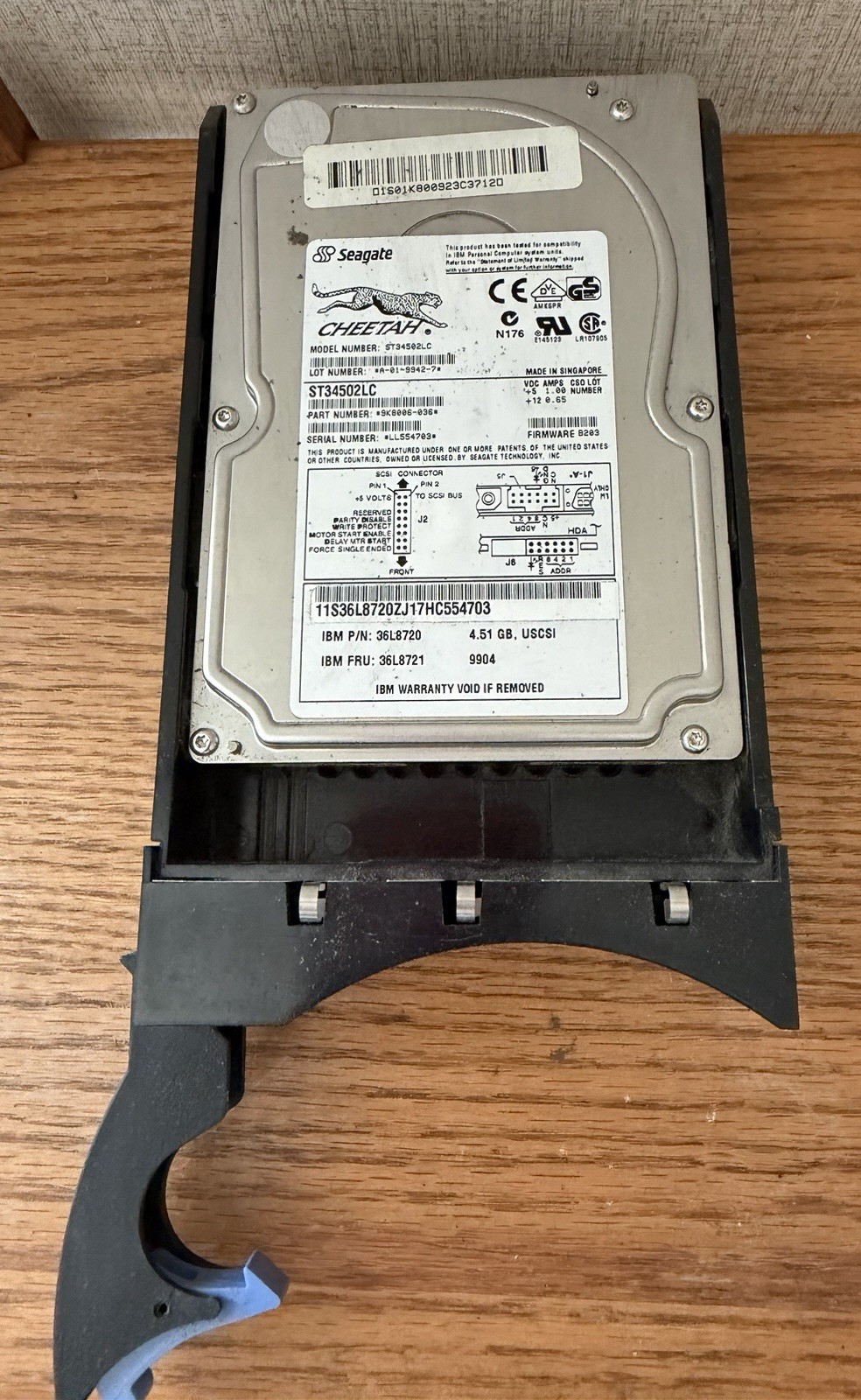 1999 Seagate Cheetah 4LP 4.51GB 10K Ultra2 SCSI Hard Drive with Hot-Swap Tray