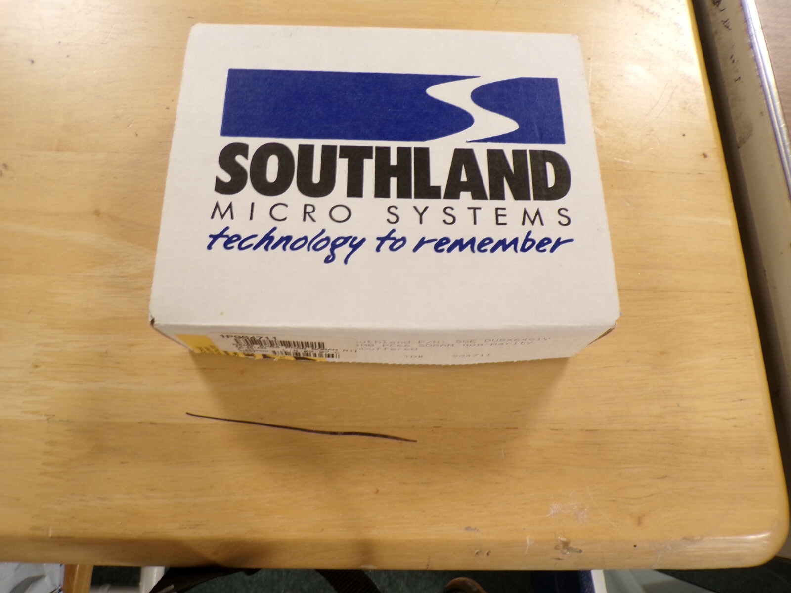 Southland  circuit board 64mb ram 8x64 PC66 SDRAM R1T P/N SGE DU8X64SiV